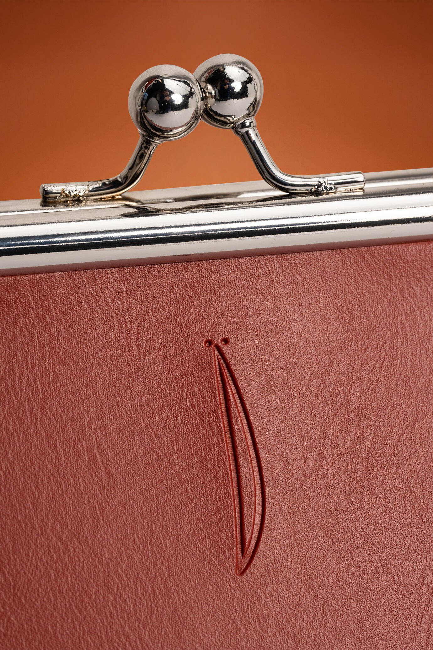 Women's bag in polyurethane