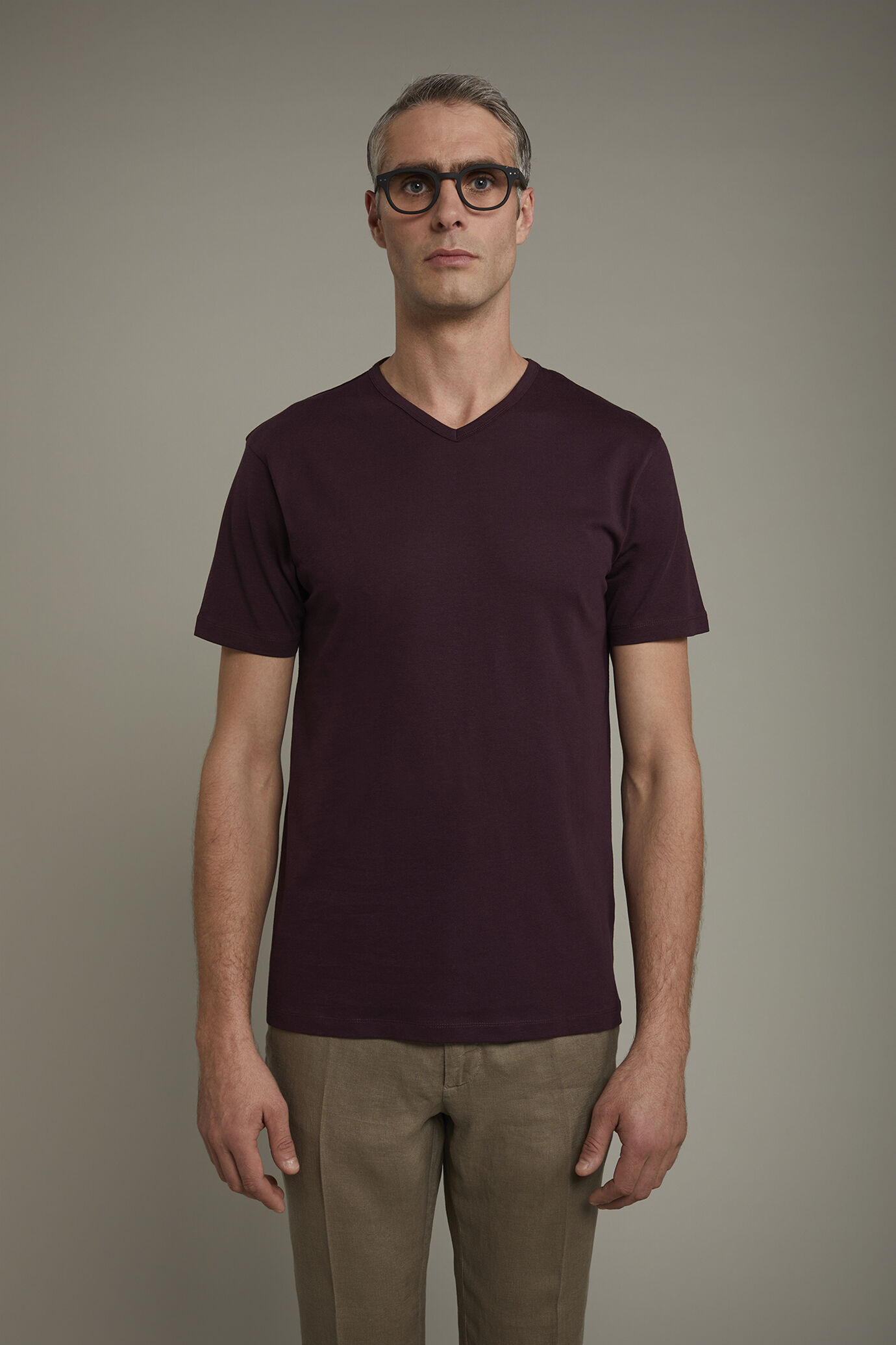 T-shirt homme col en v en 100 % coton jersey coupe régulière