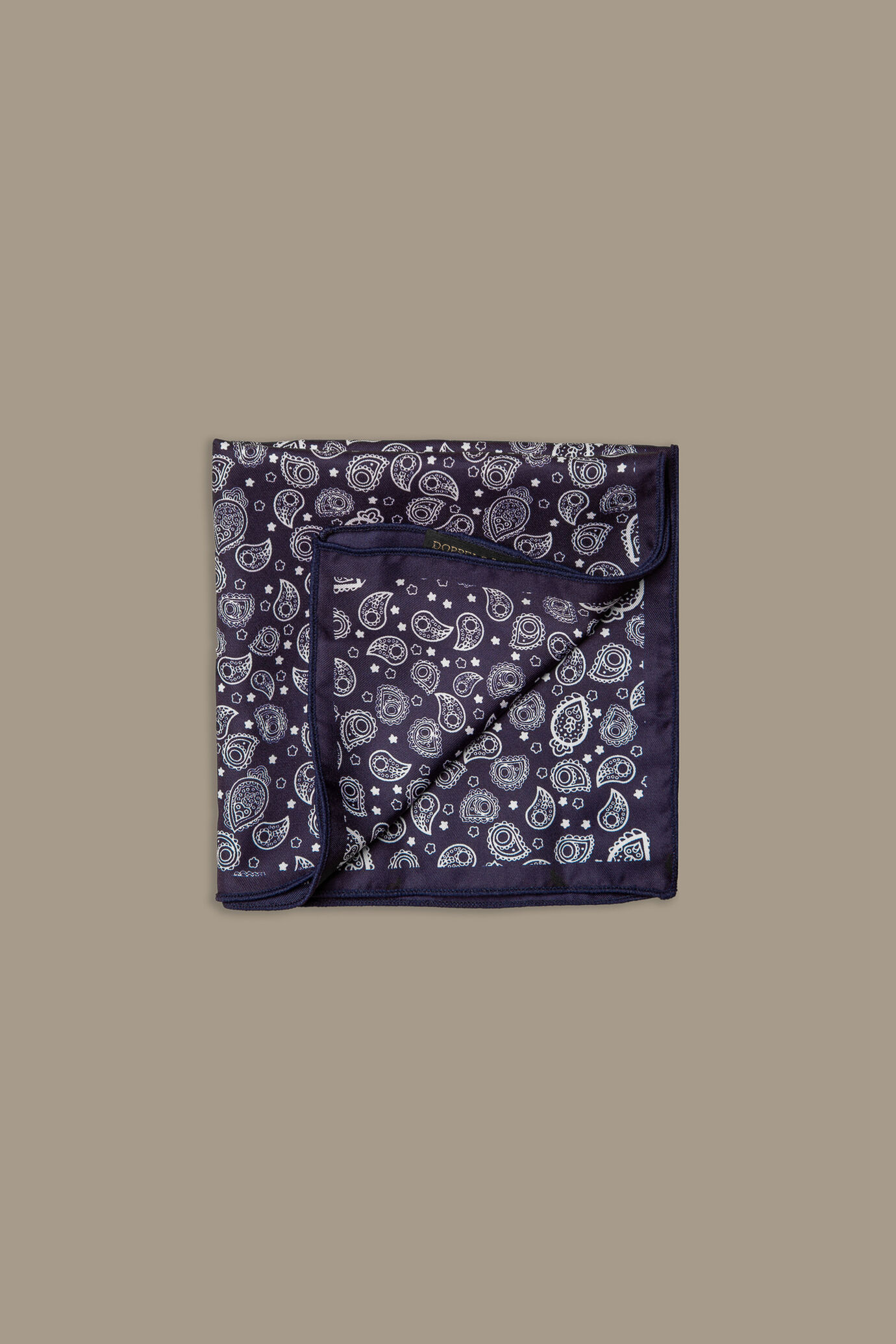 Fancy pochette image number 0