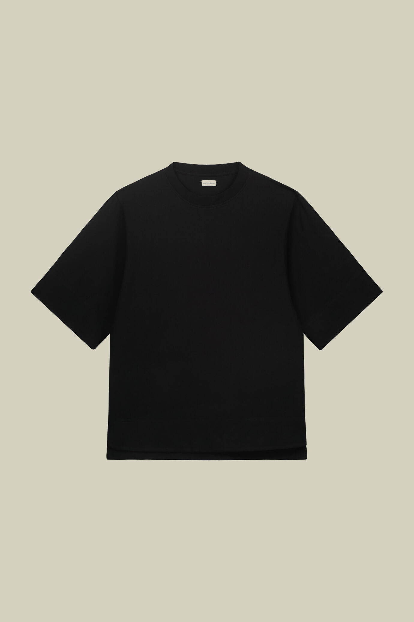 T-shirt donna oversized manica tre quarti e spacchi sul fondo image number 0