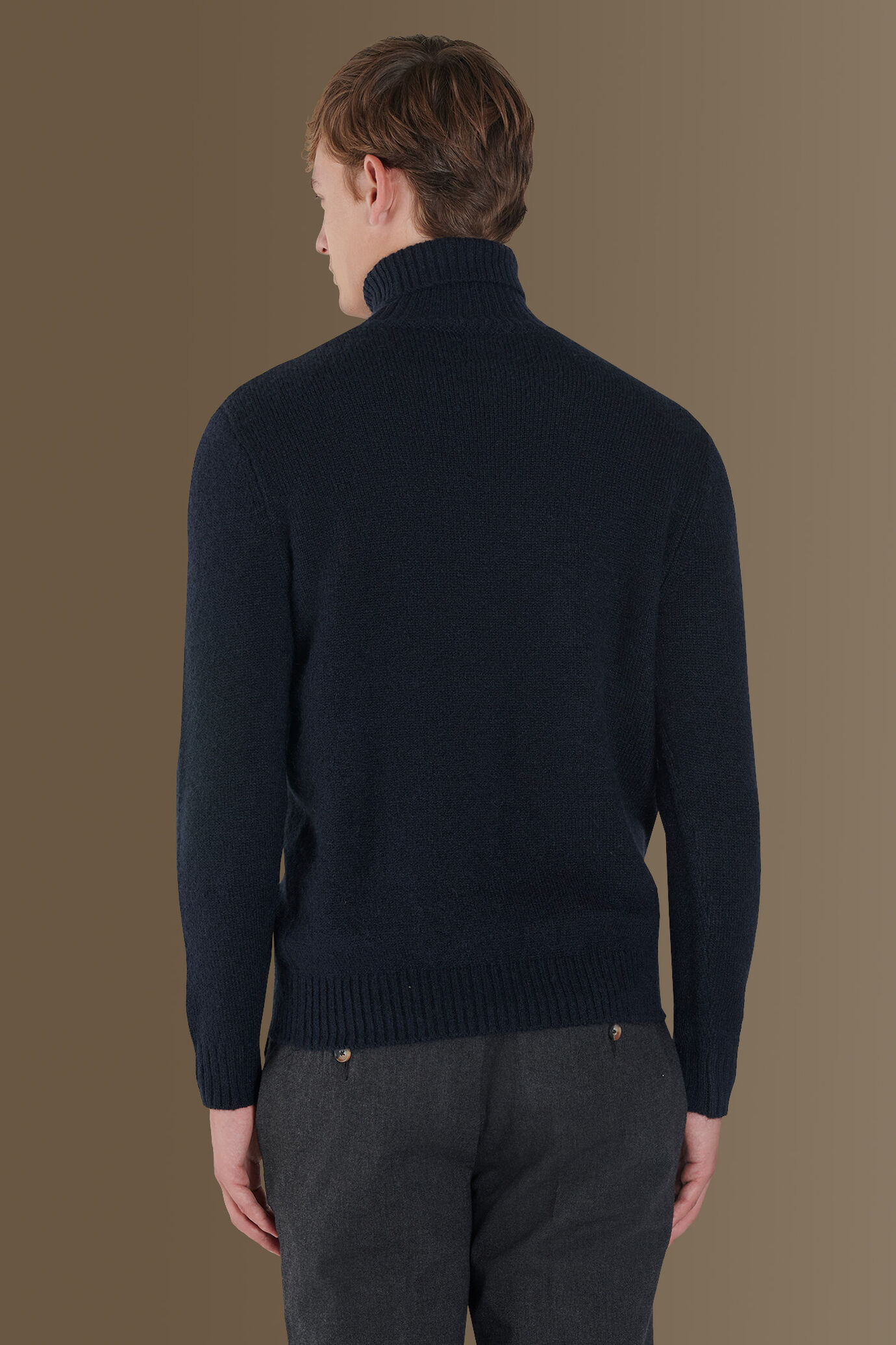Maglia collo alto mano shetland image number 2