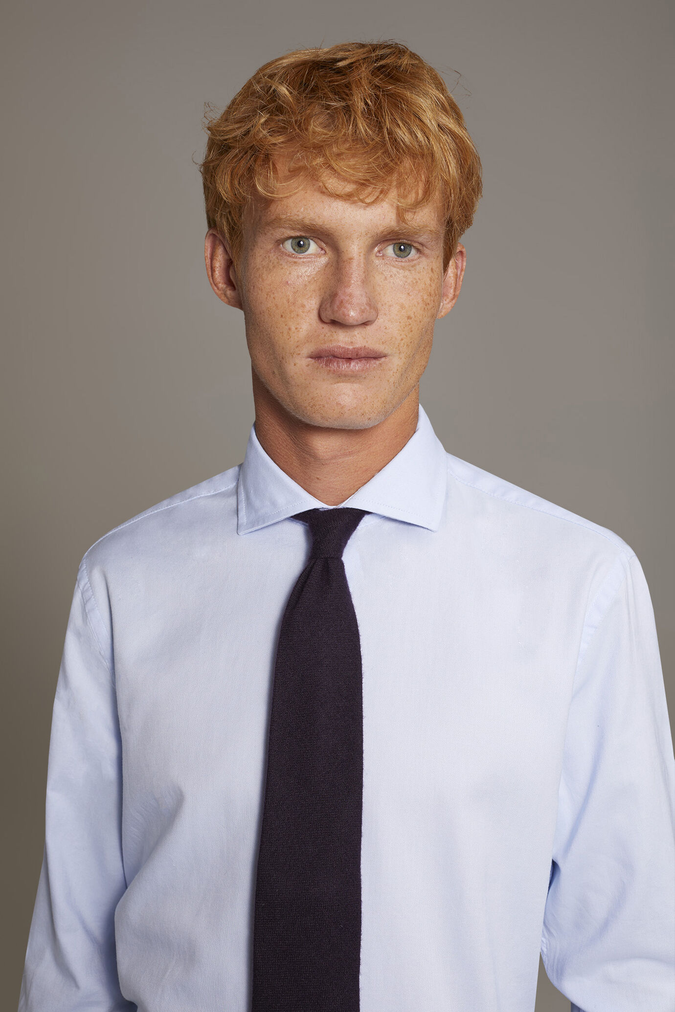 Classic shirt with french collar comfort fit oxford fabric image number 1