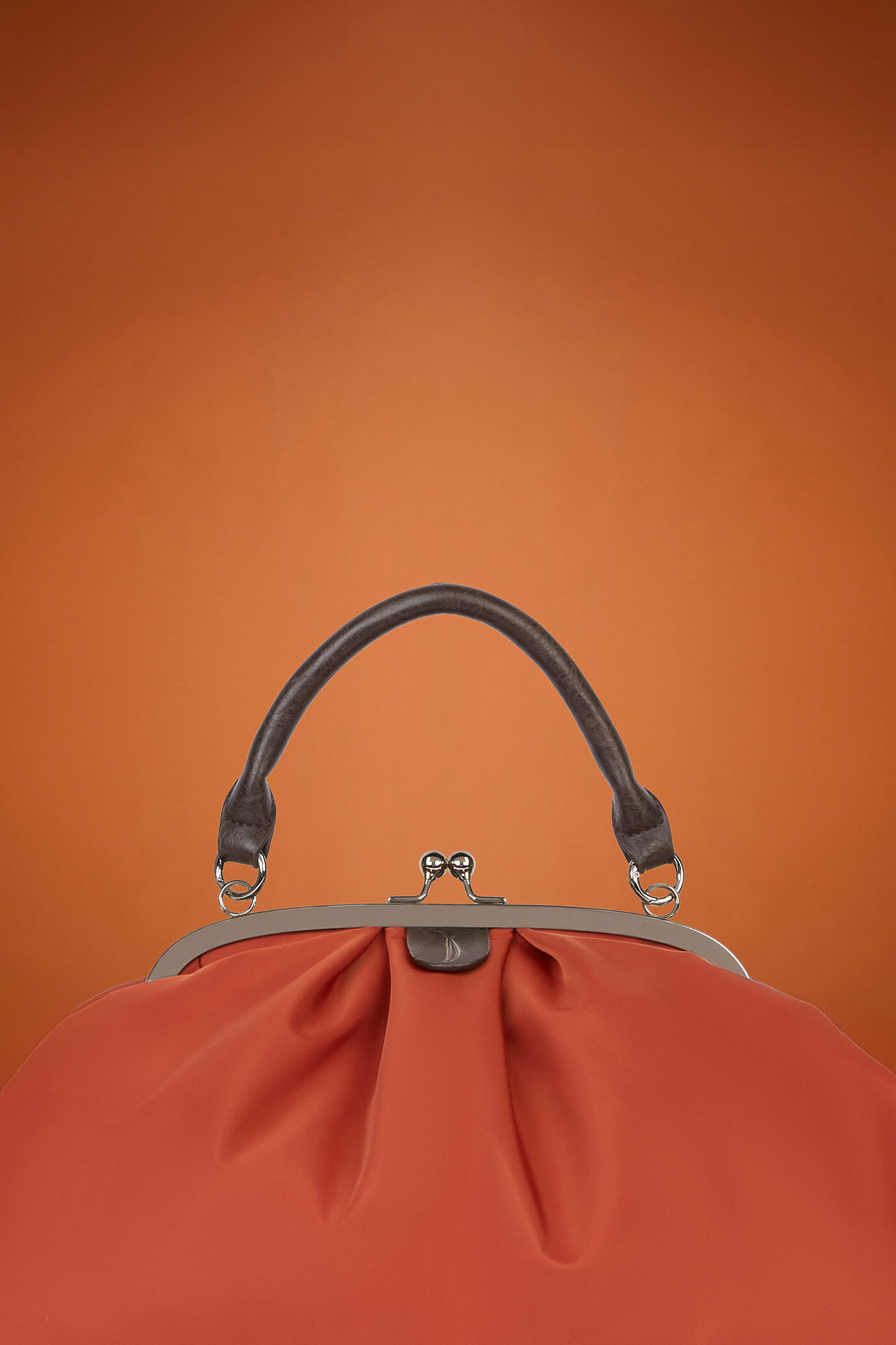 Borsa donna in tessuto tecnico con dettagli in ecopelle image number 3