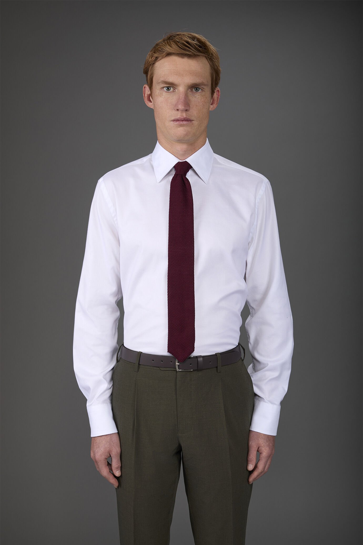 Camicia uomo collo classico tessuto oxford leggero