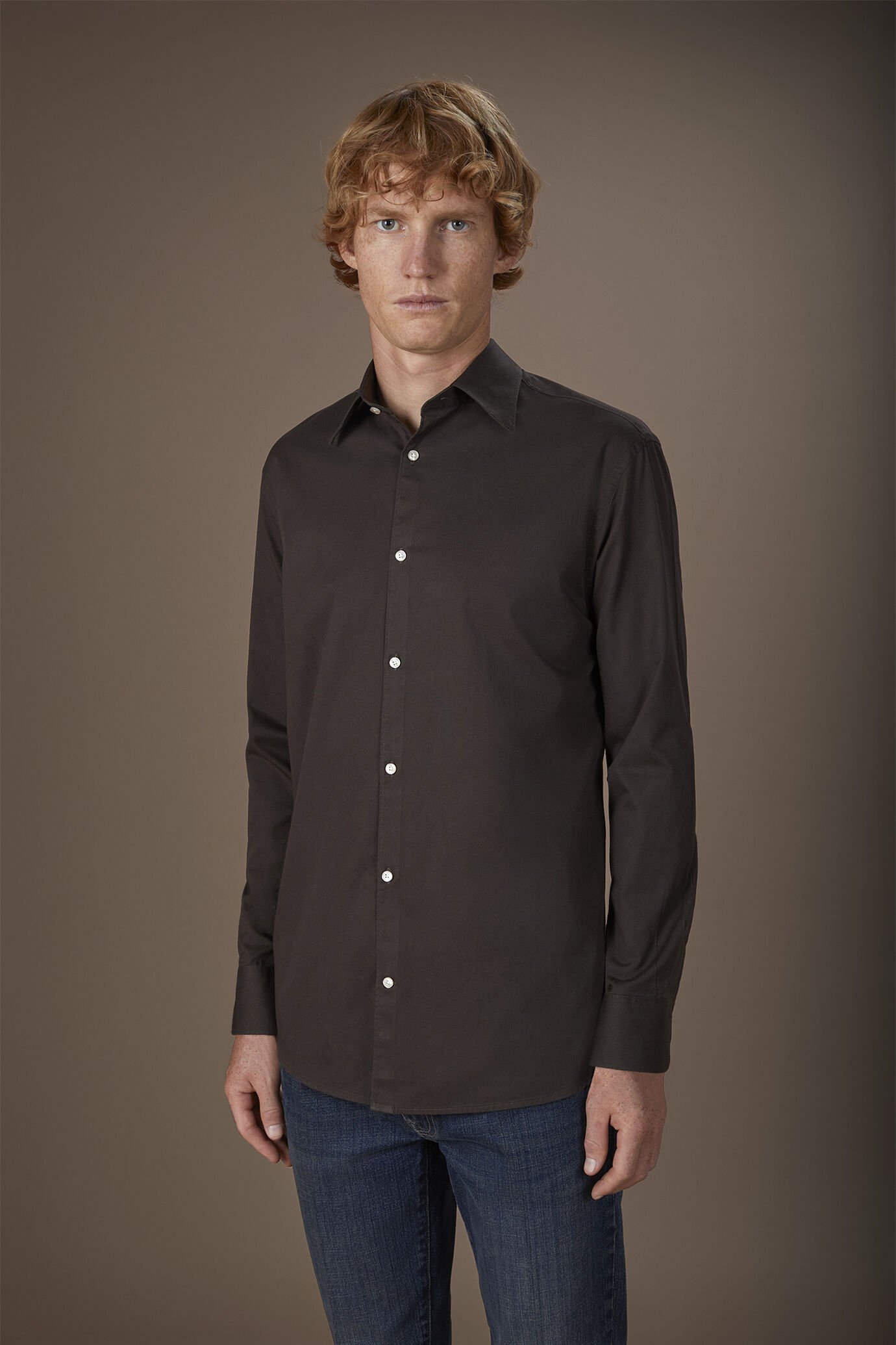Camicia uomo casual collo classico 100% cotone tessuto gabardine comfort fit