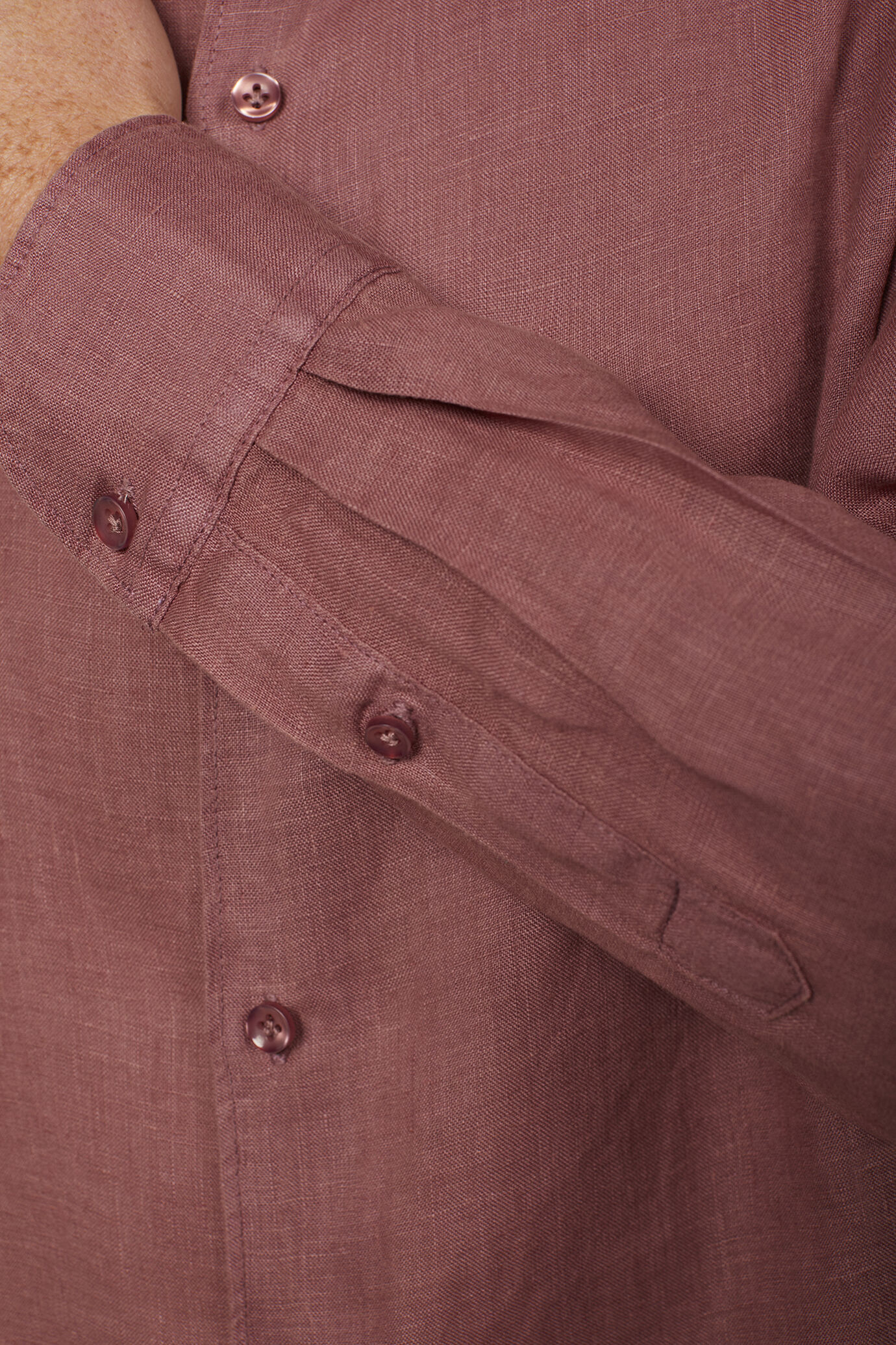 Camicia casual uomo collo classico 100% lino comfort fit image number 4