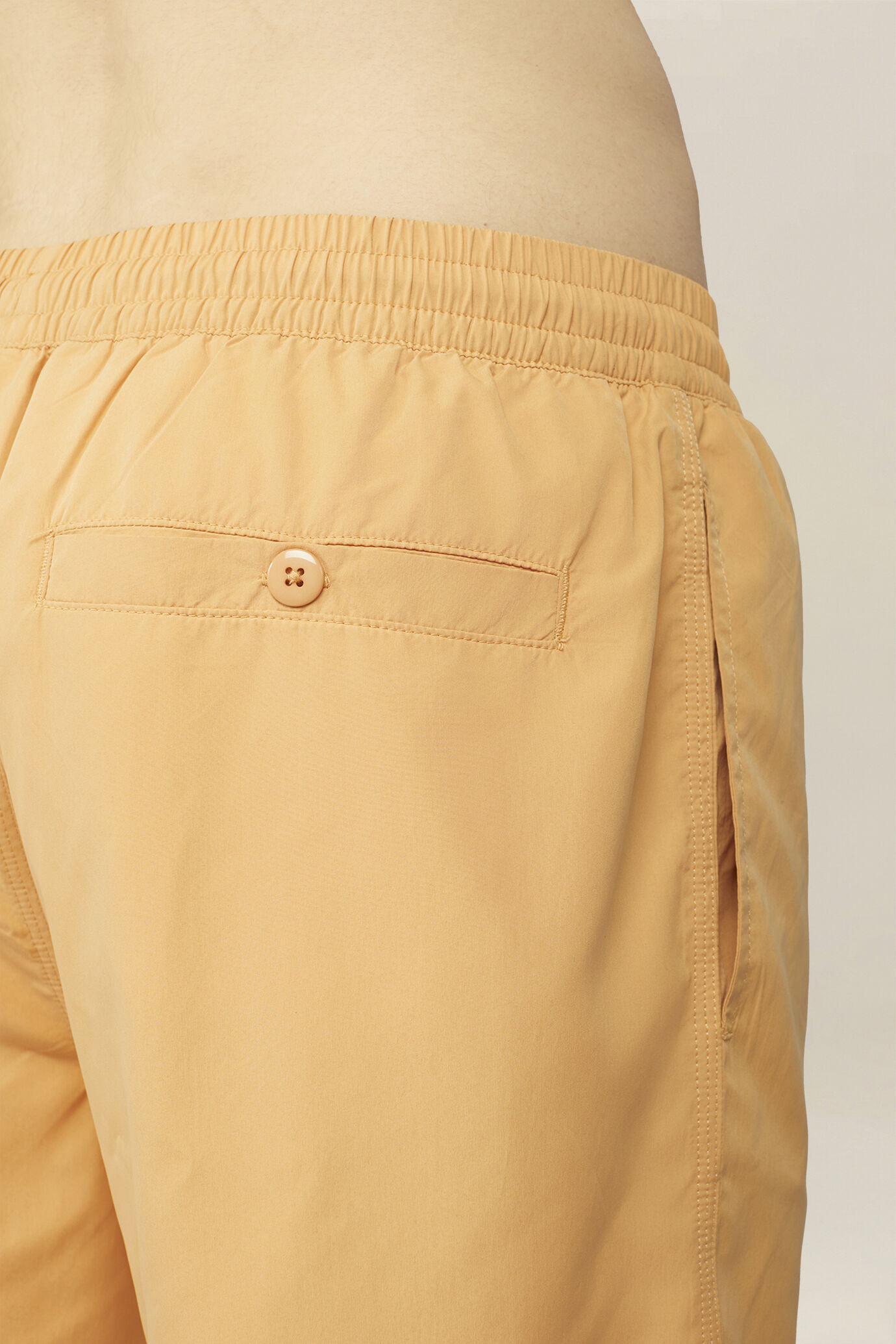 Men's plain swim shorts image number 3