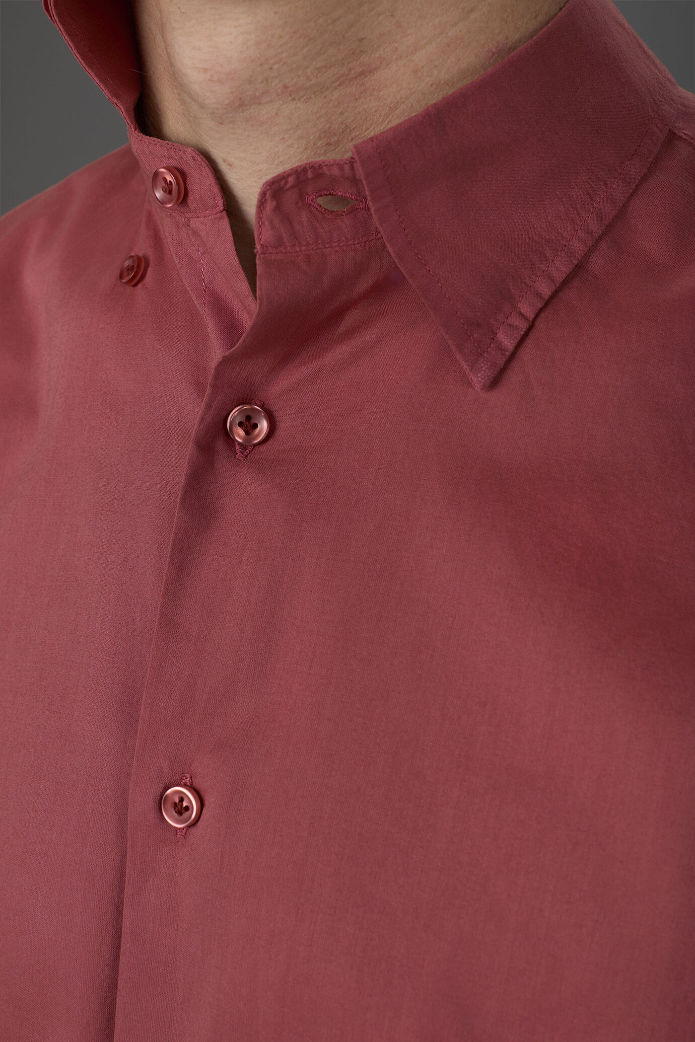 Camicia uomo casual collo button down nascosto tessuto 100% cotone in mussola lavato image number 3