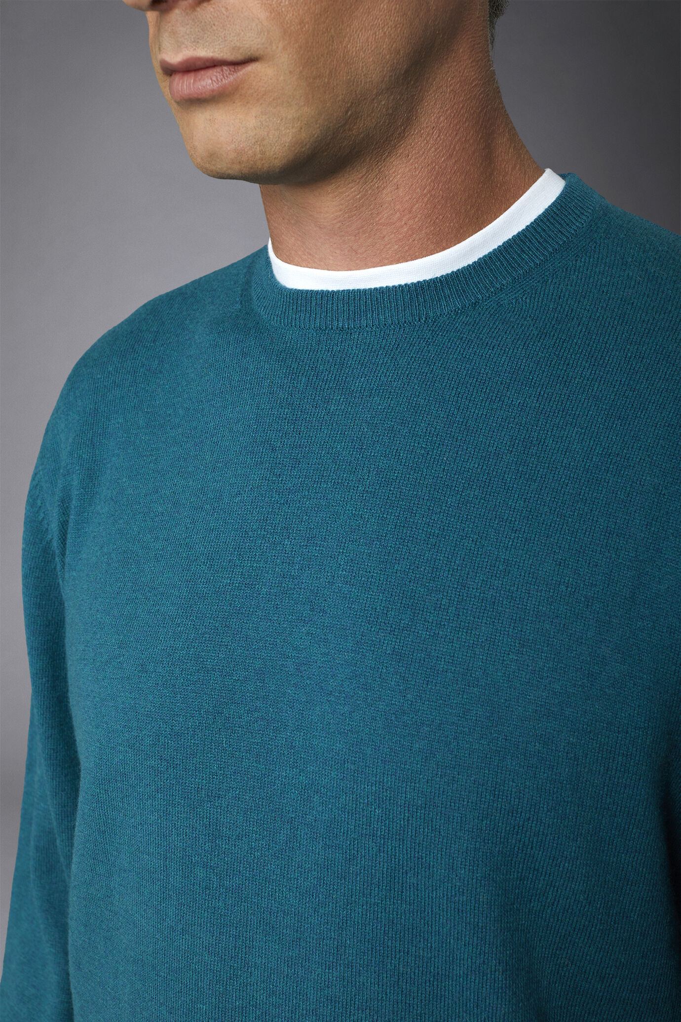 Pullover mit Rundhalsausschnitt aus Wolle und Baumwolle image number 3