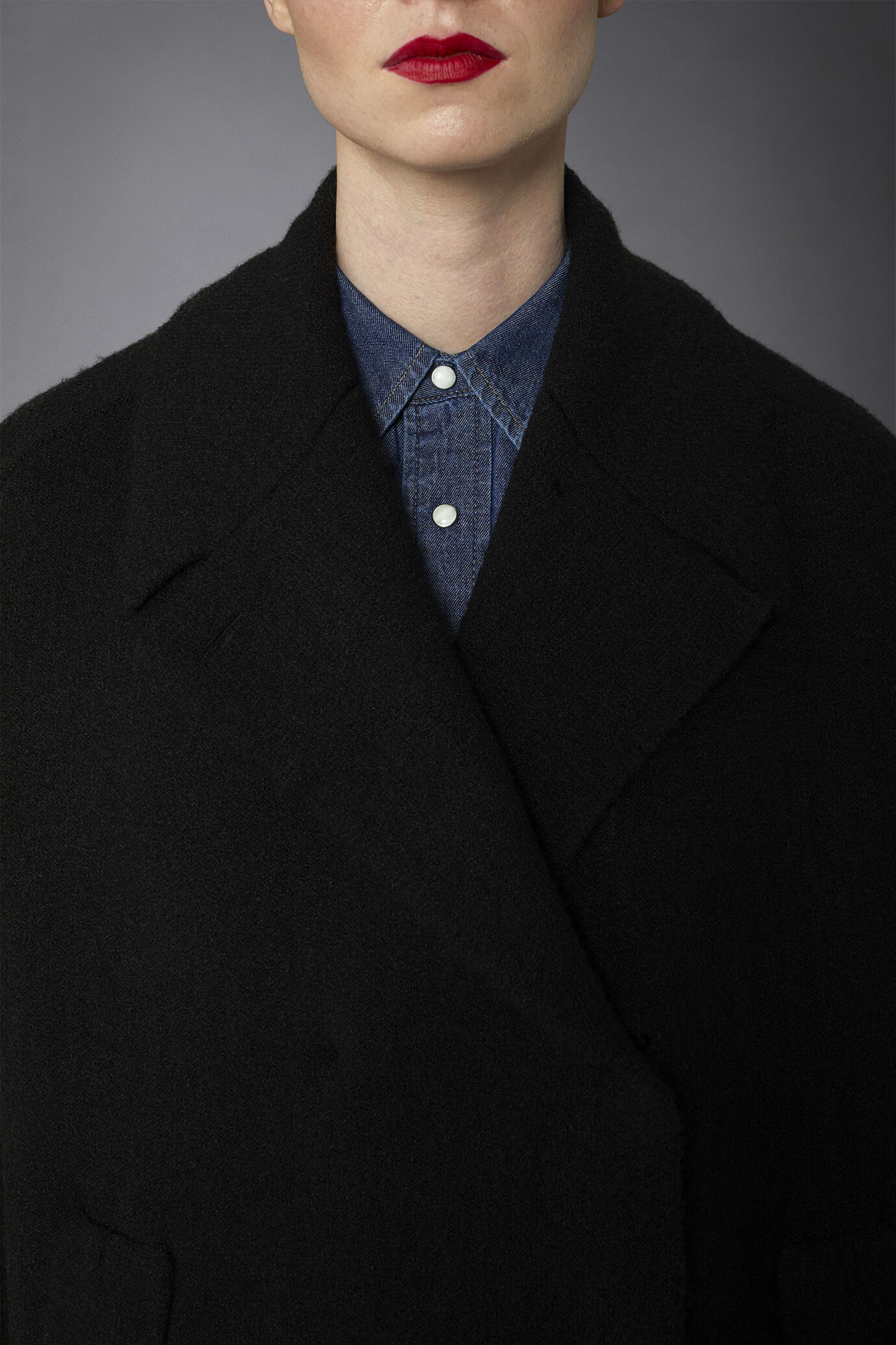 Manteau oversize en laine douce tricotée image number 3