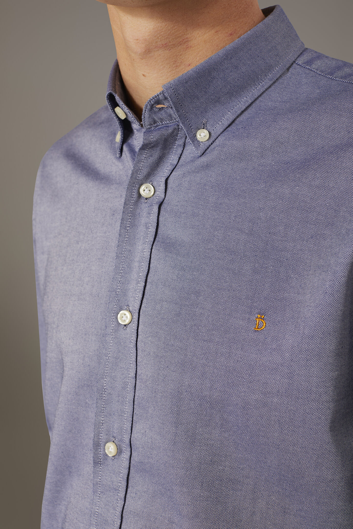 Camicia lavata button down comfort fit tessuto oxford ultra leggero image number 1