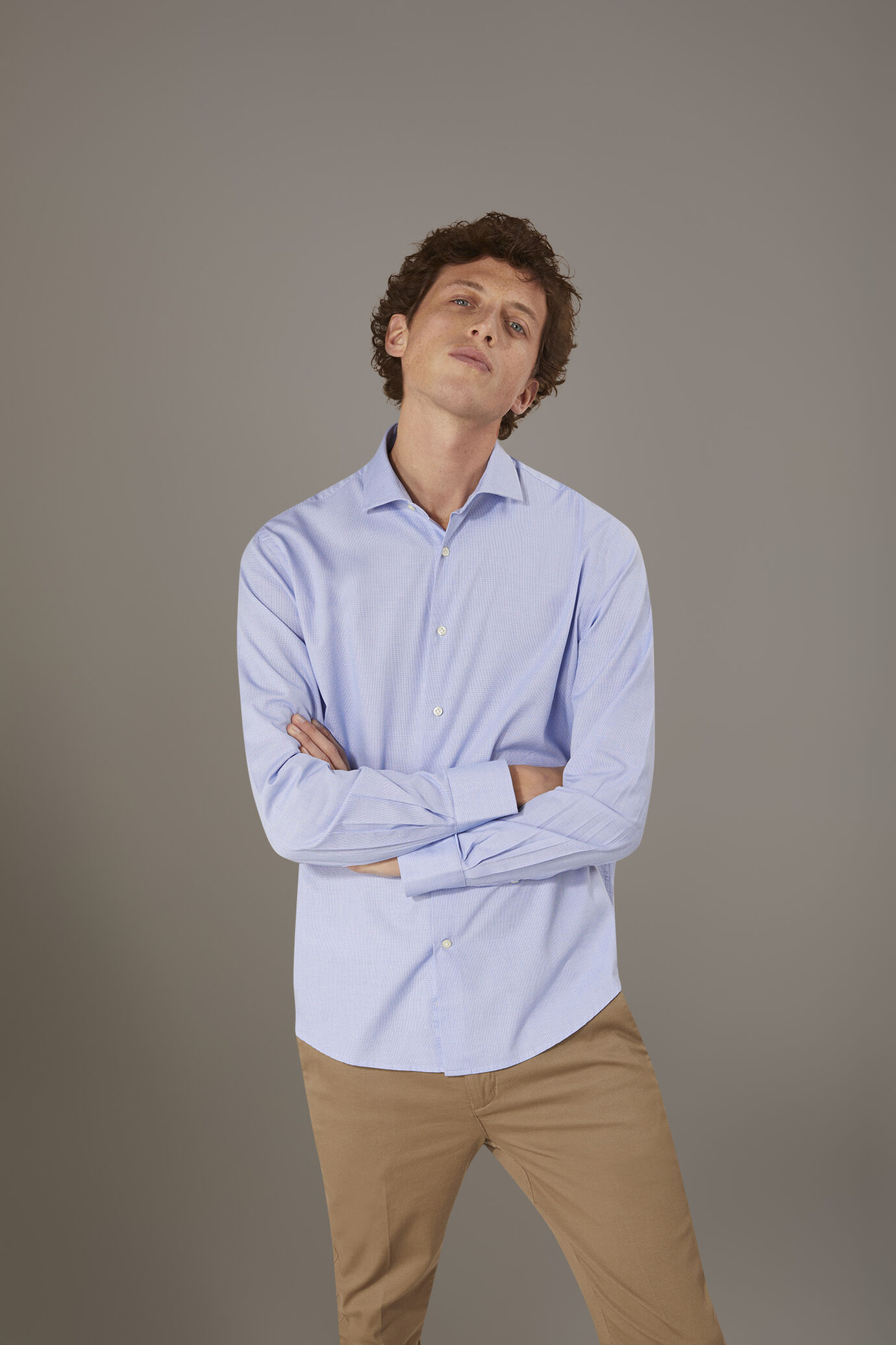 Classic washed shirt with french collar slim fit yarn dyed dobby