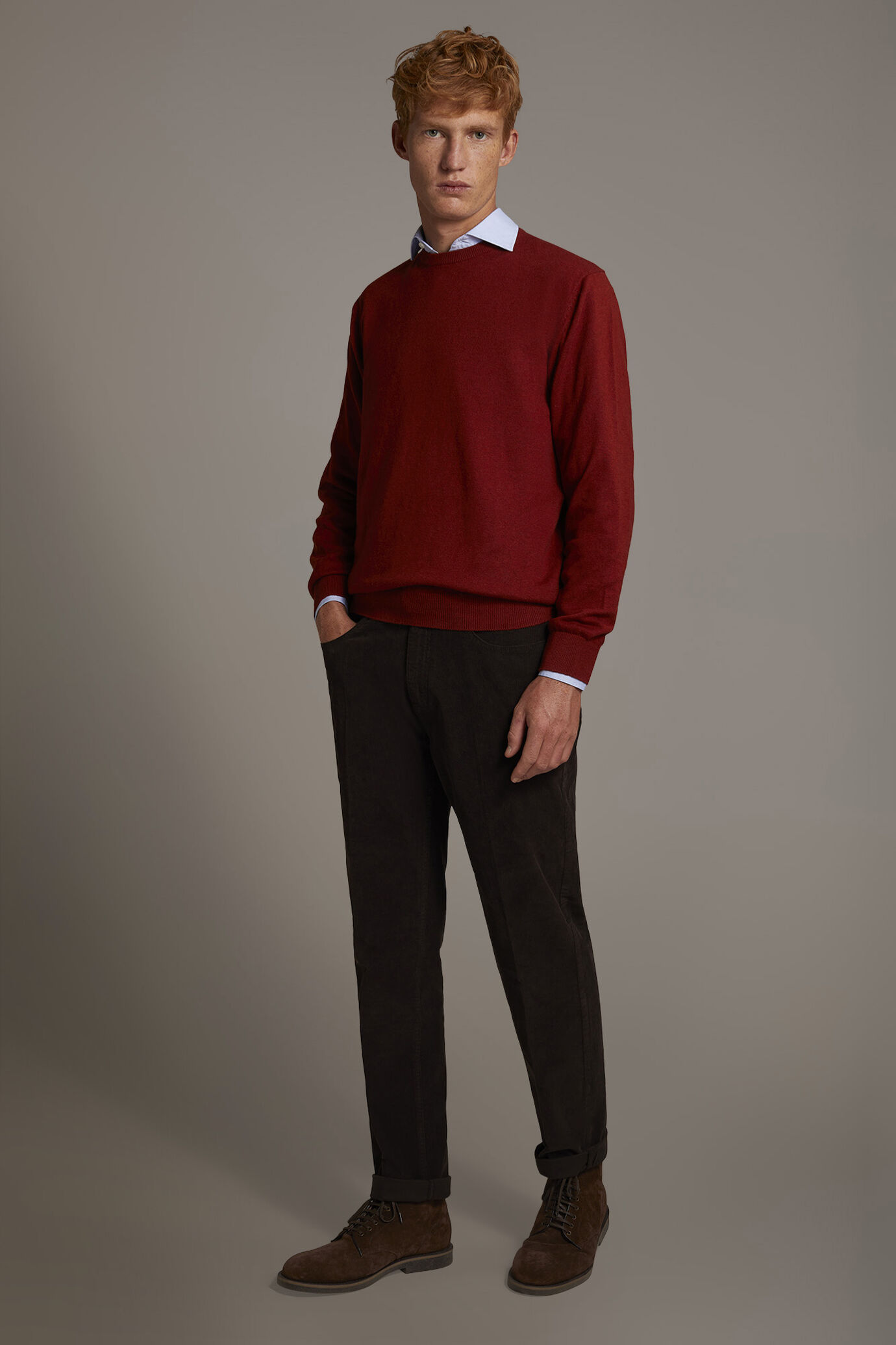 Regular fit 5 pockets trousers in corduroy fabric image number 1