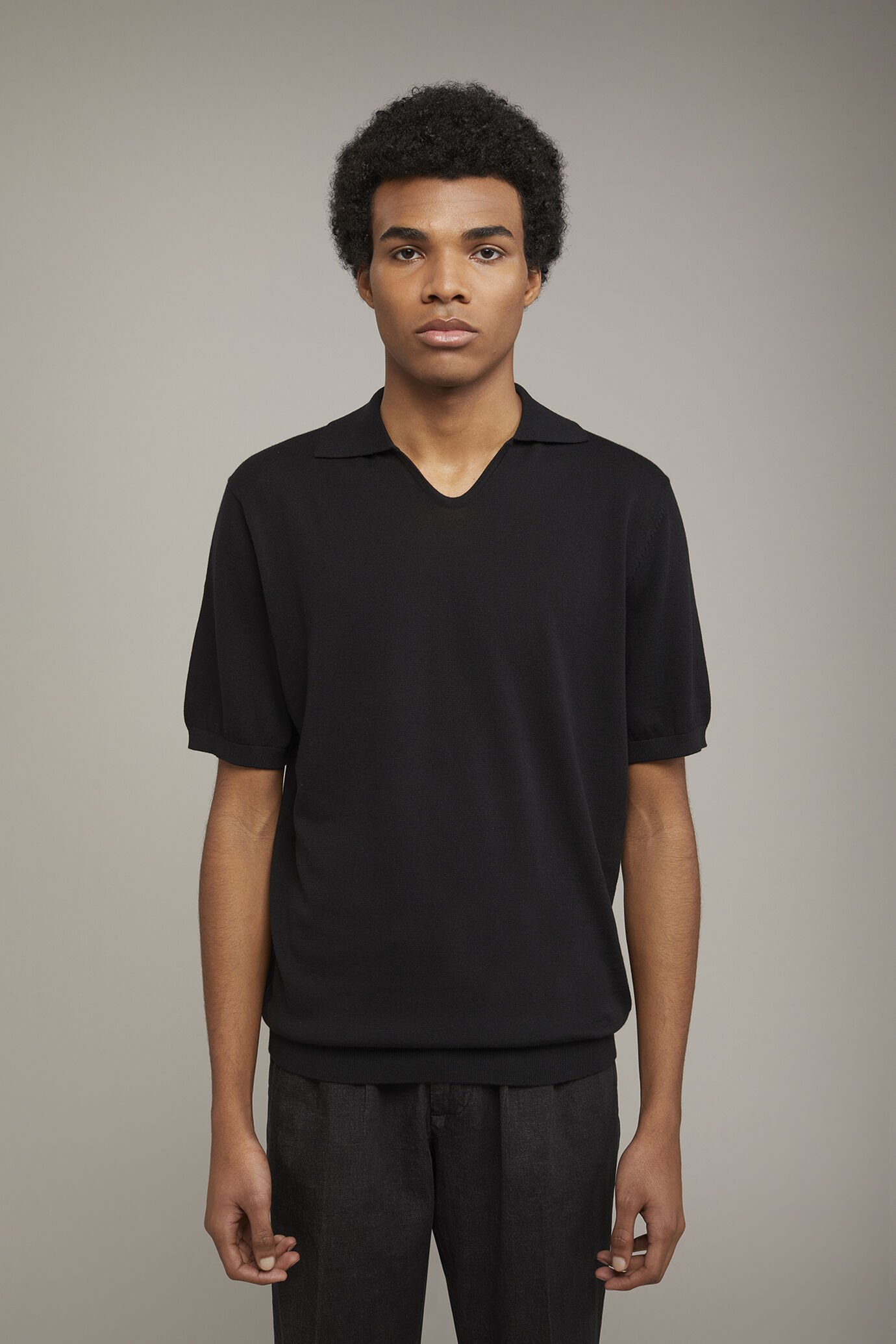 Polo homme col derby en maille 100 % coton à manches courtes coupe régulière image number 2