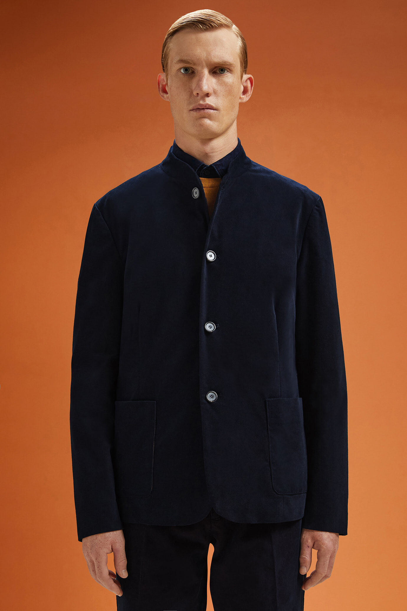 Giacca uomo con collo coreano in velluto di cotone regular fit image number 0