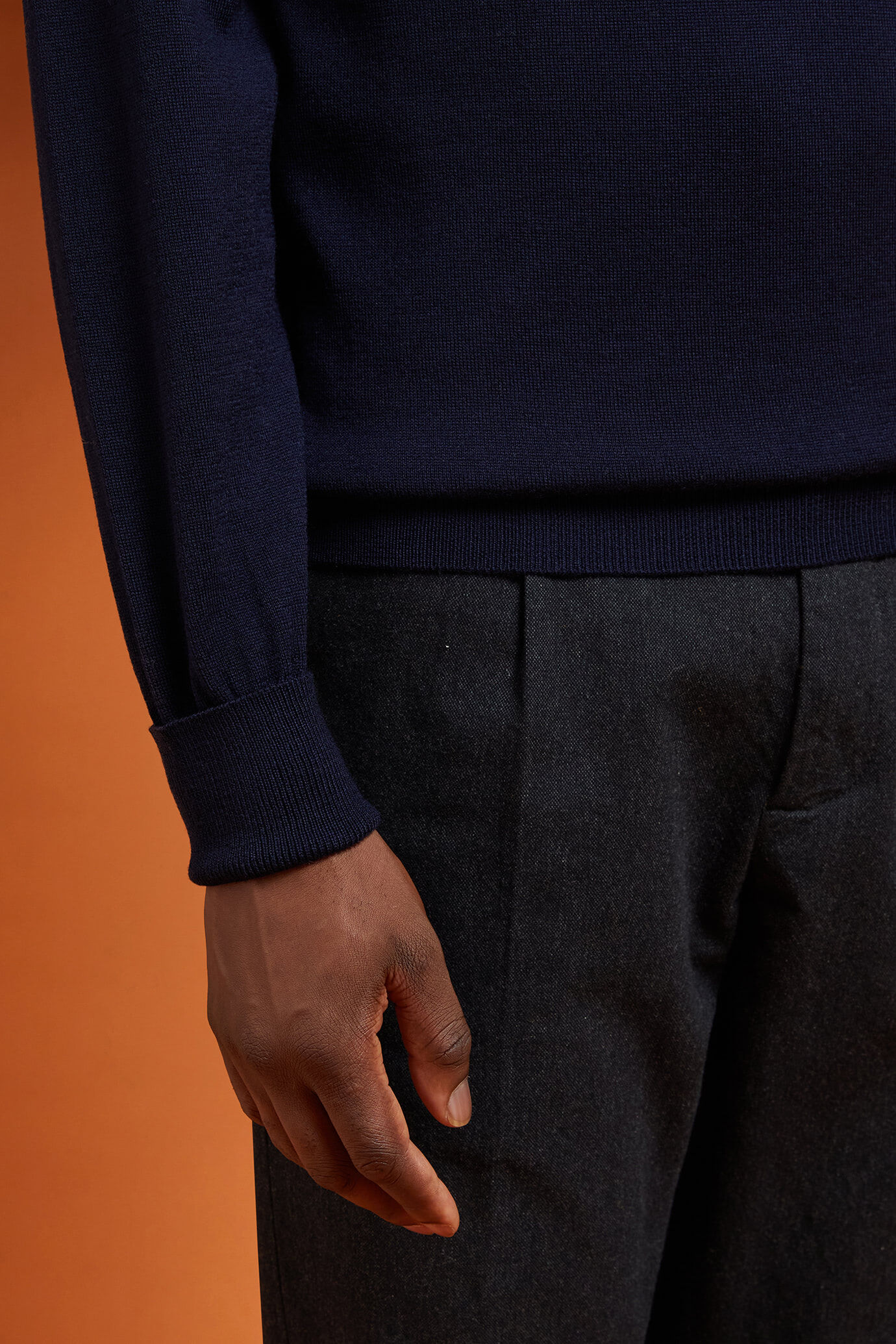 Pull homme à col rond polo, 100% laine mérinos extrafine, coupe classique image number 2