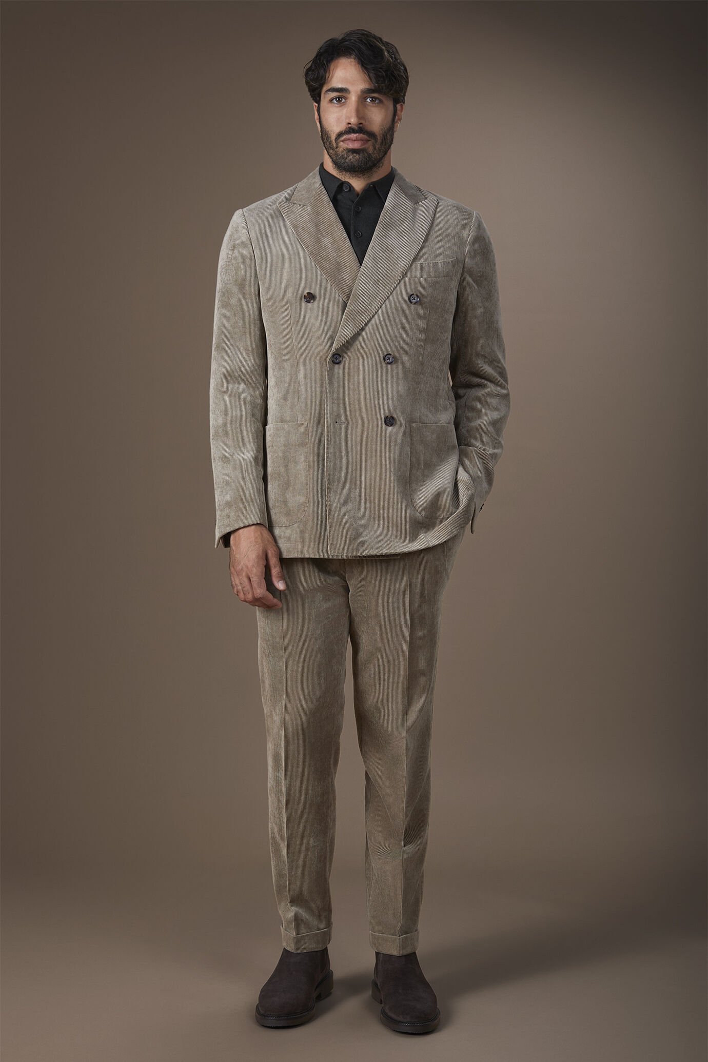 Abito uomo doppiopetto in velluto a coste regular fit image number 1