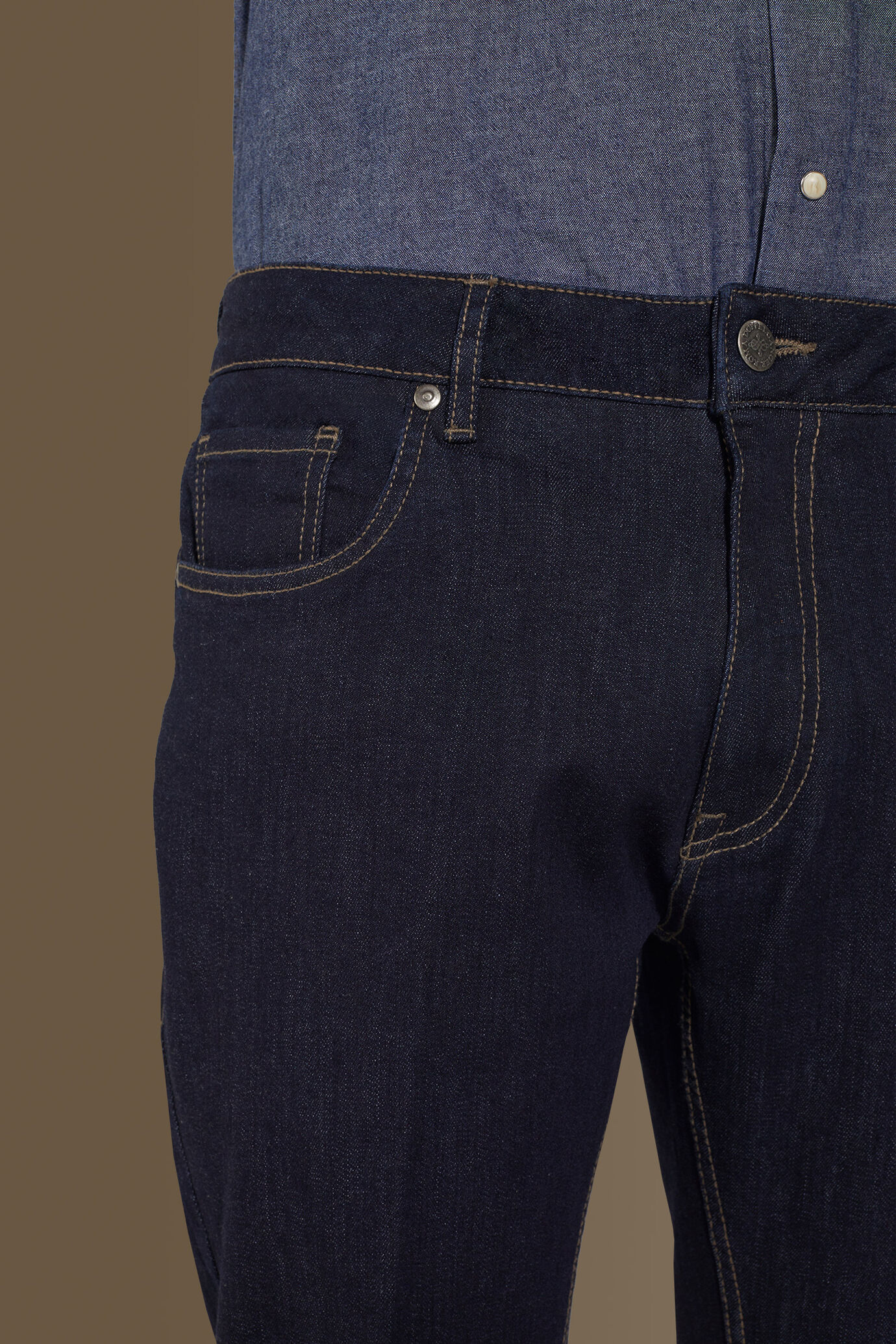 Jeans uomo 5 tasche image number 4