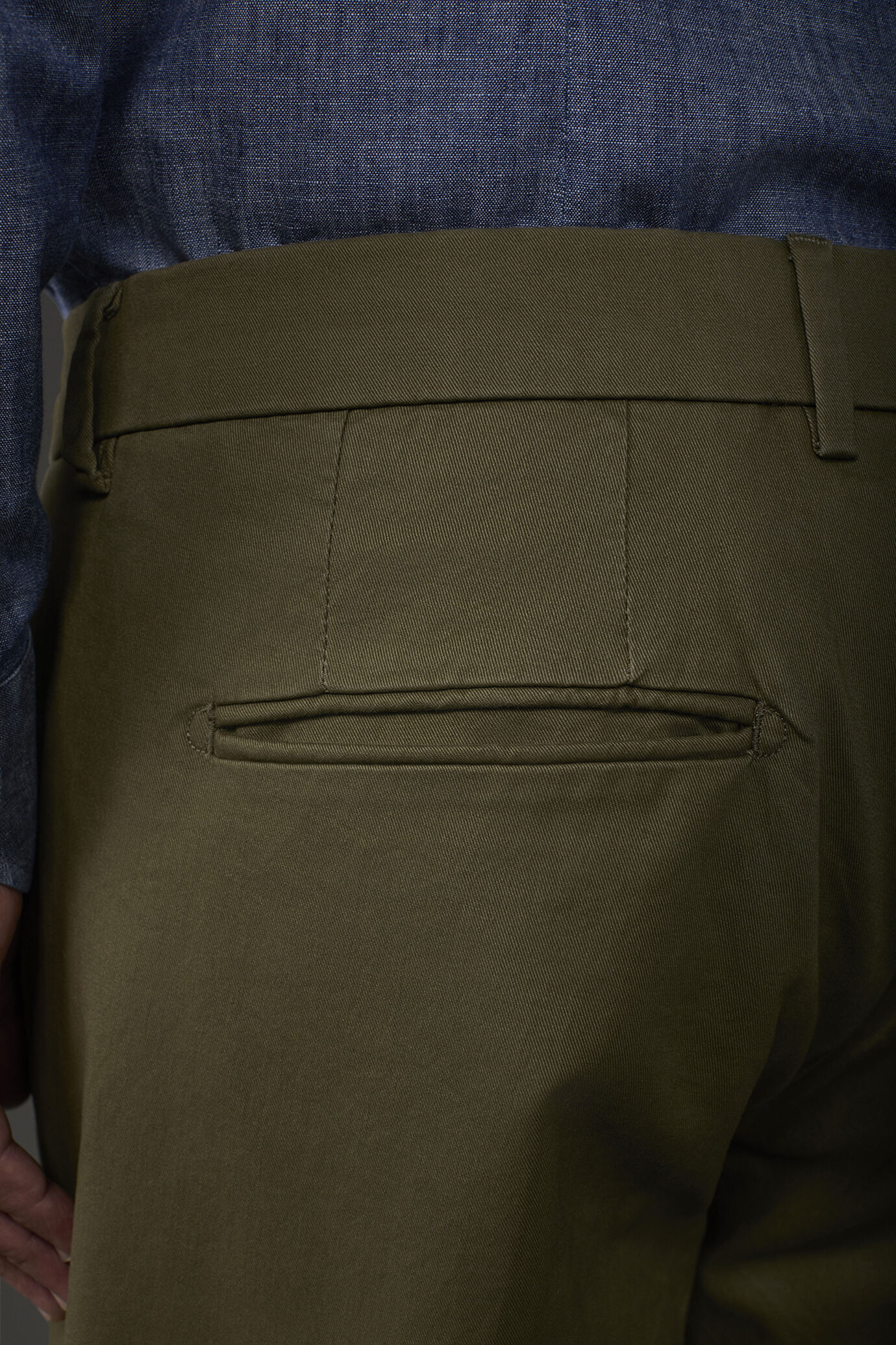 Klassische Chinohose für Männer regular fit image number 3