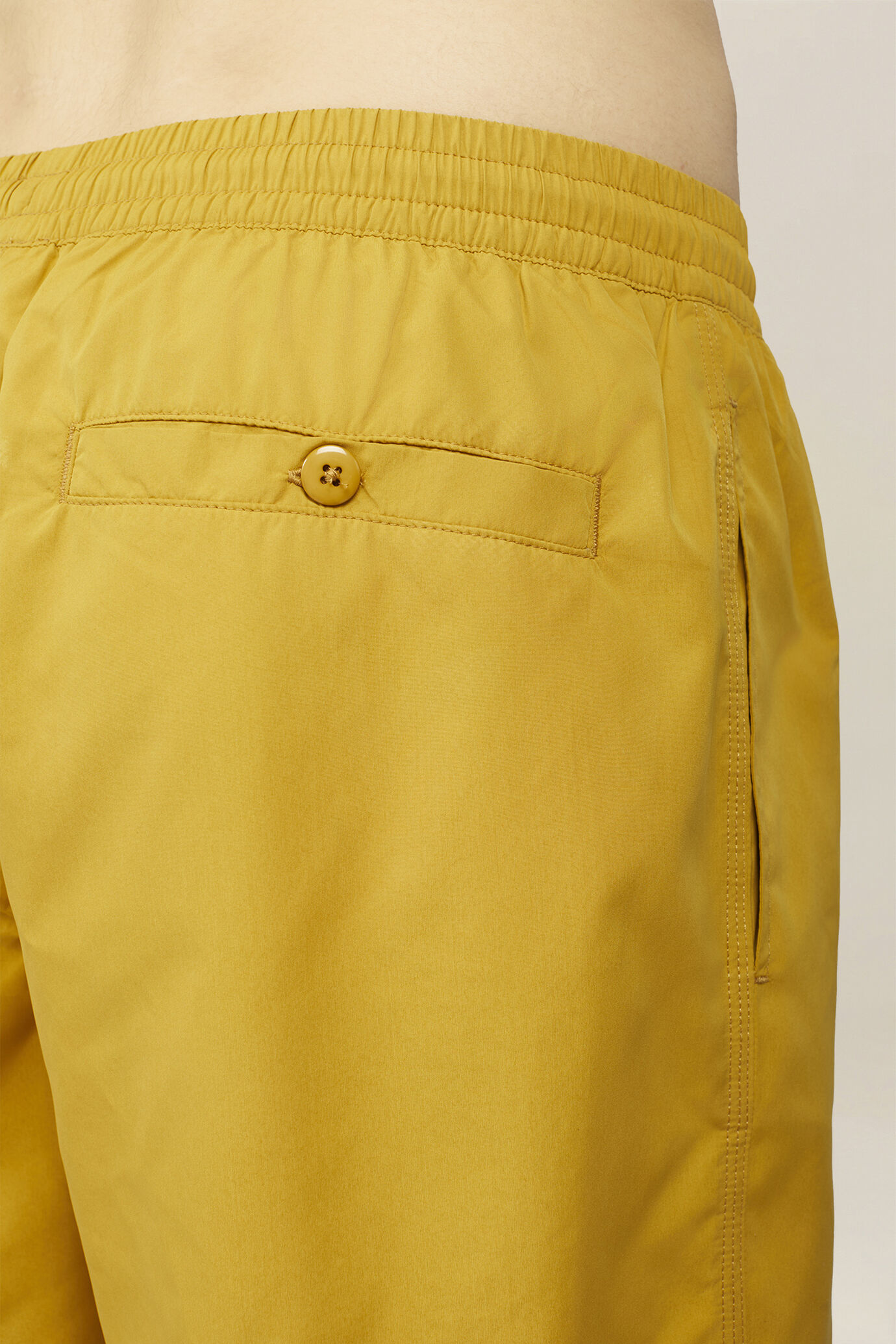 Men's plain swim shorts image number 3