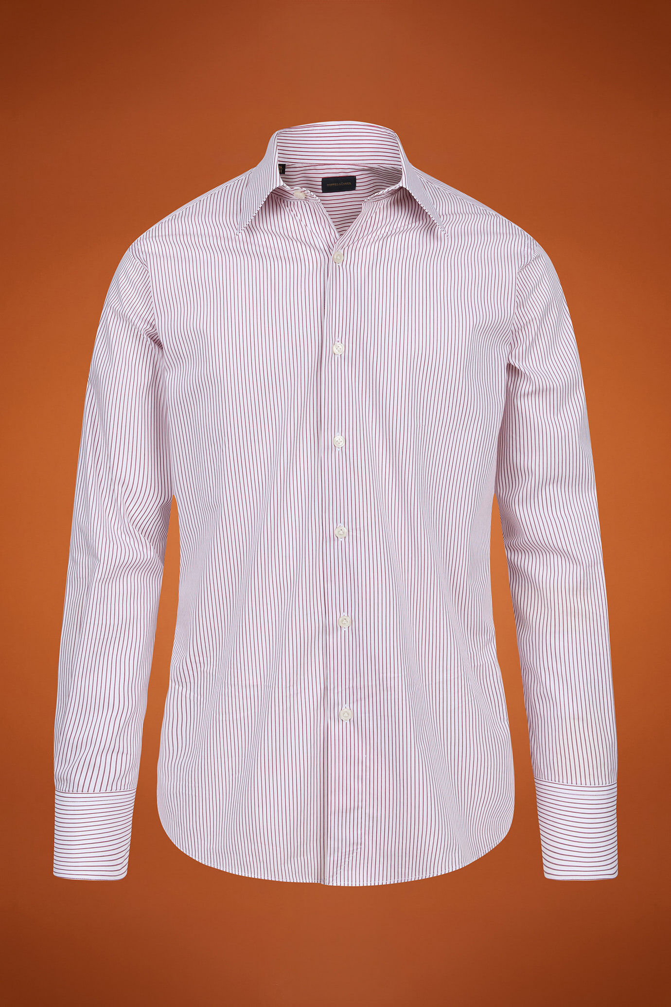 Chemise classique pour homme à col classique et tissu technique teinté dans la masse à rayures, coupe classique image number 4