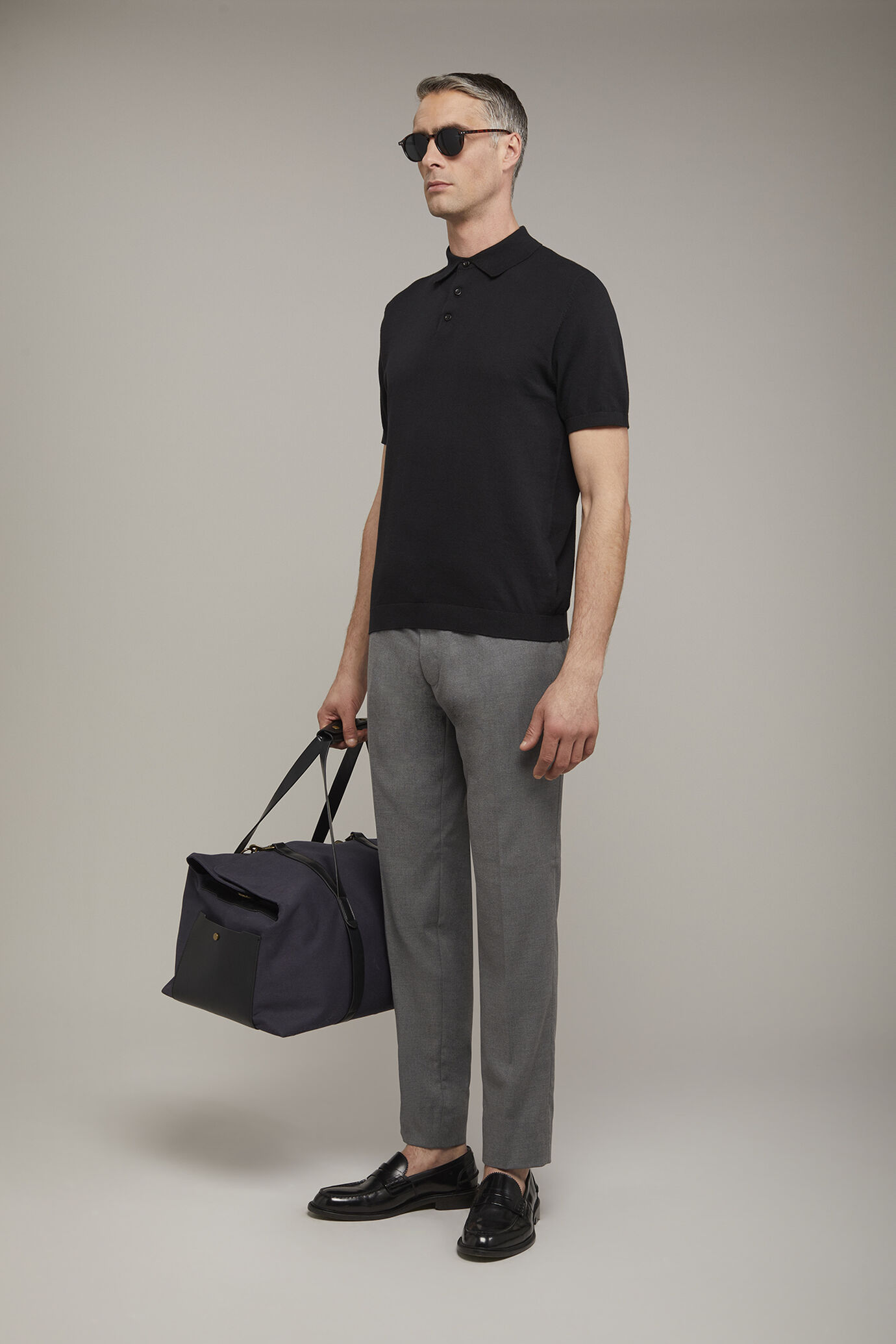 Men's dartless pants regular fit image number 1