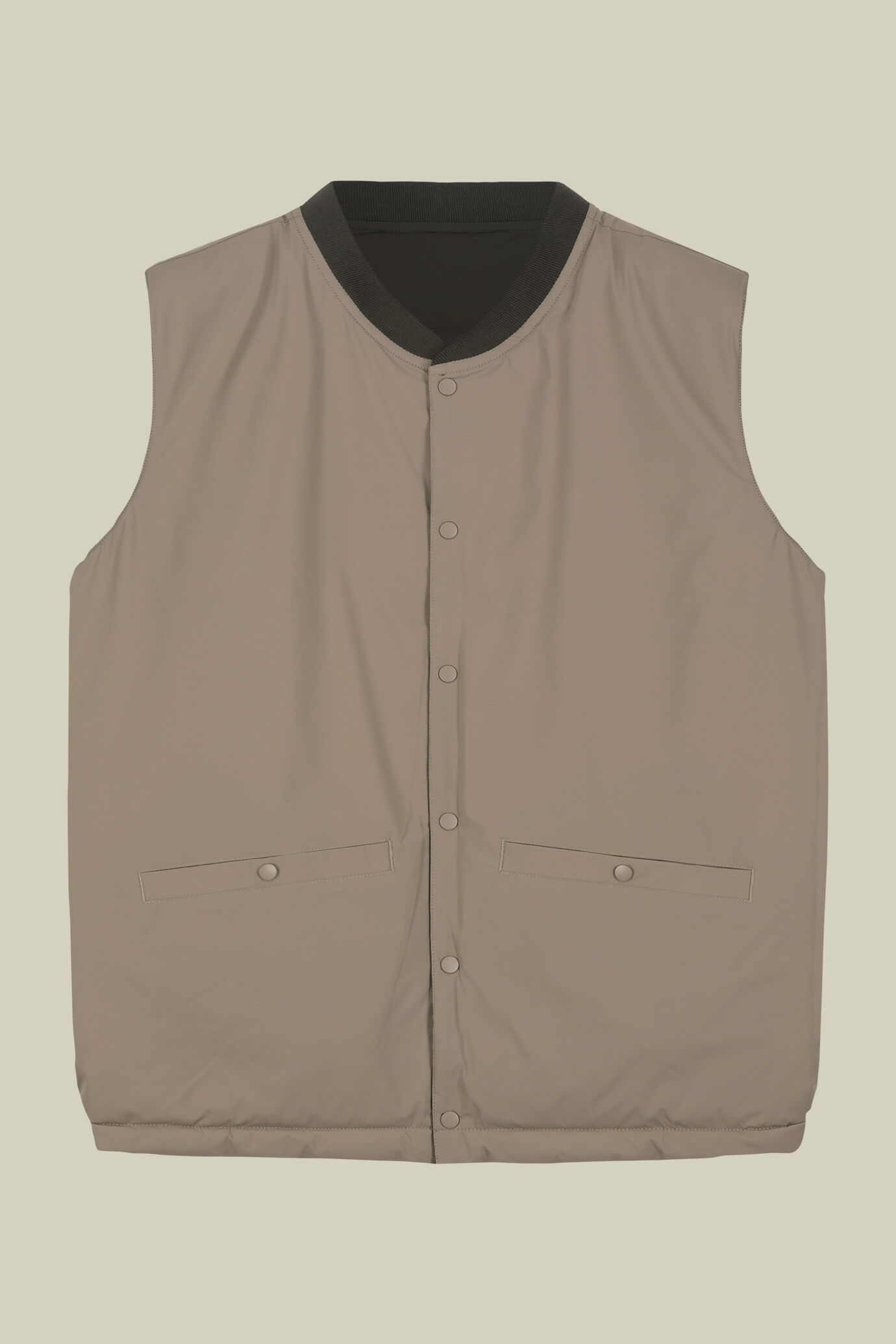 Men's reversible two-colour sleeveless vest with light padding image number 8
