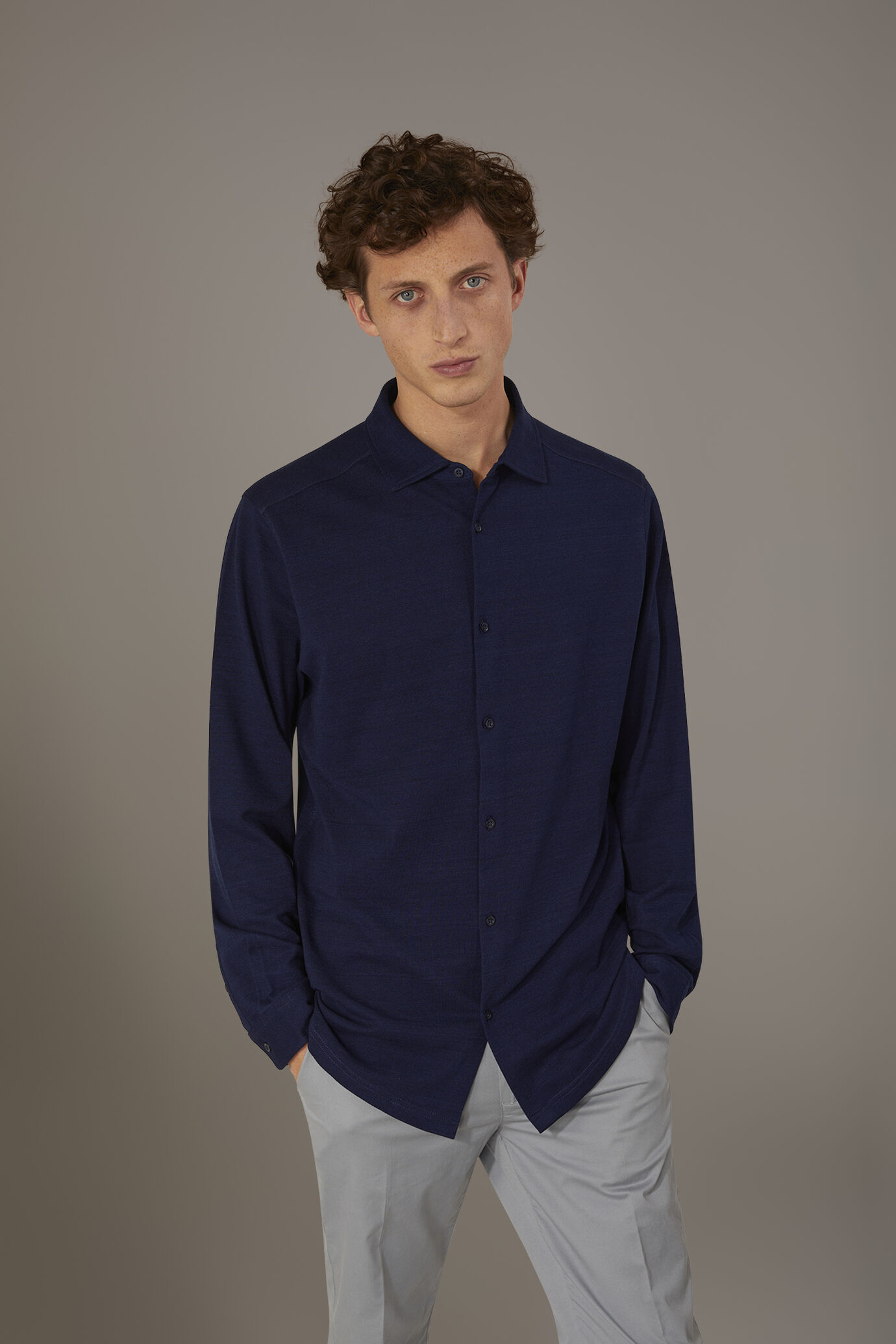 Poloshirt mit langen Ärmeln 100% Baumwolle Piqué einfarbig image number 0