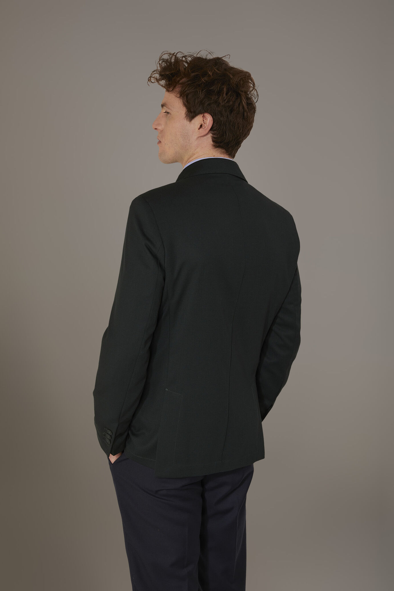 Single-breasted jacket with flap pockets in solid color dobby fabric image number 3
