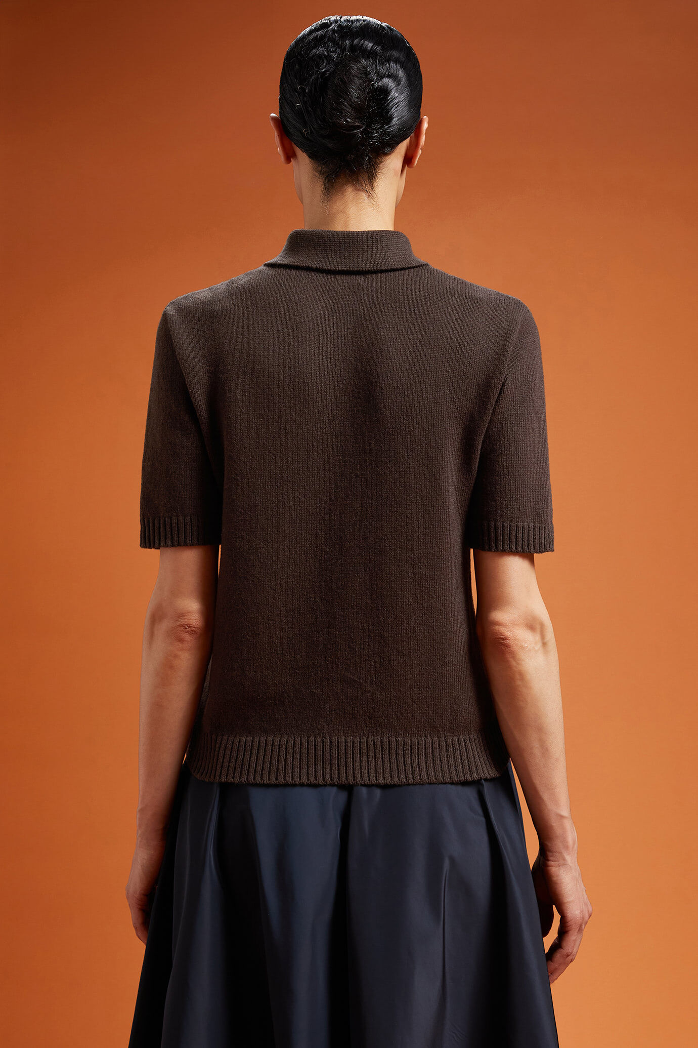 Damen-Poloshirt aus Strick mit halblangen Ärmeln in normaler Passform image number 1