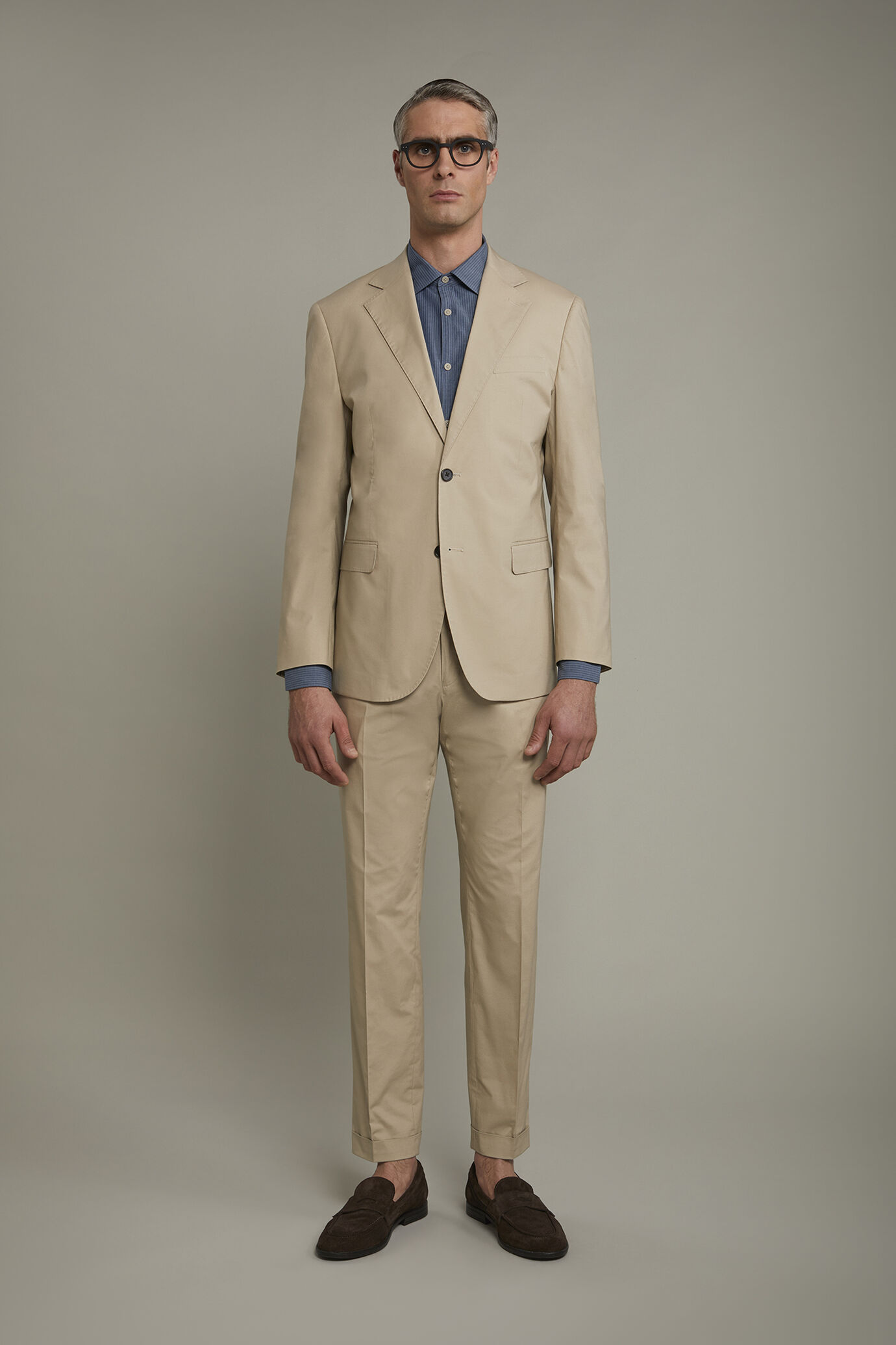 Single-breasted cotton regular fit solid color suit image number 2