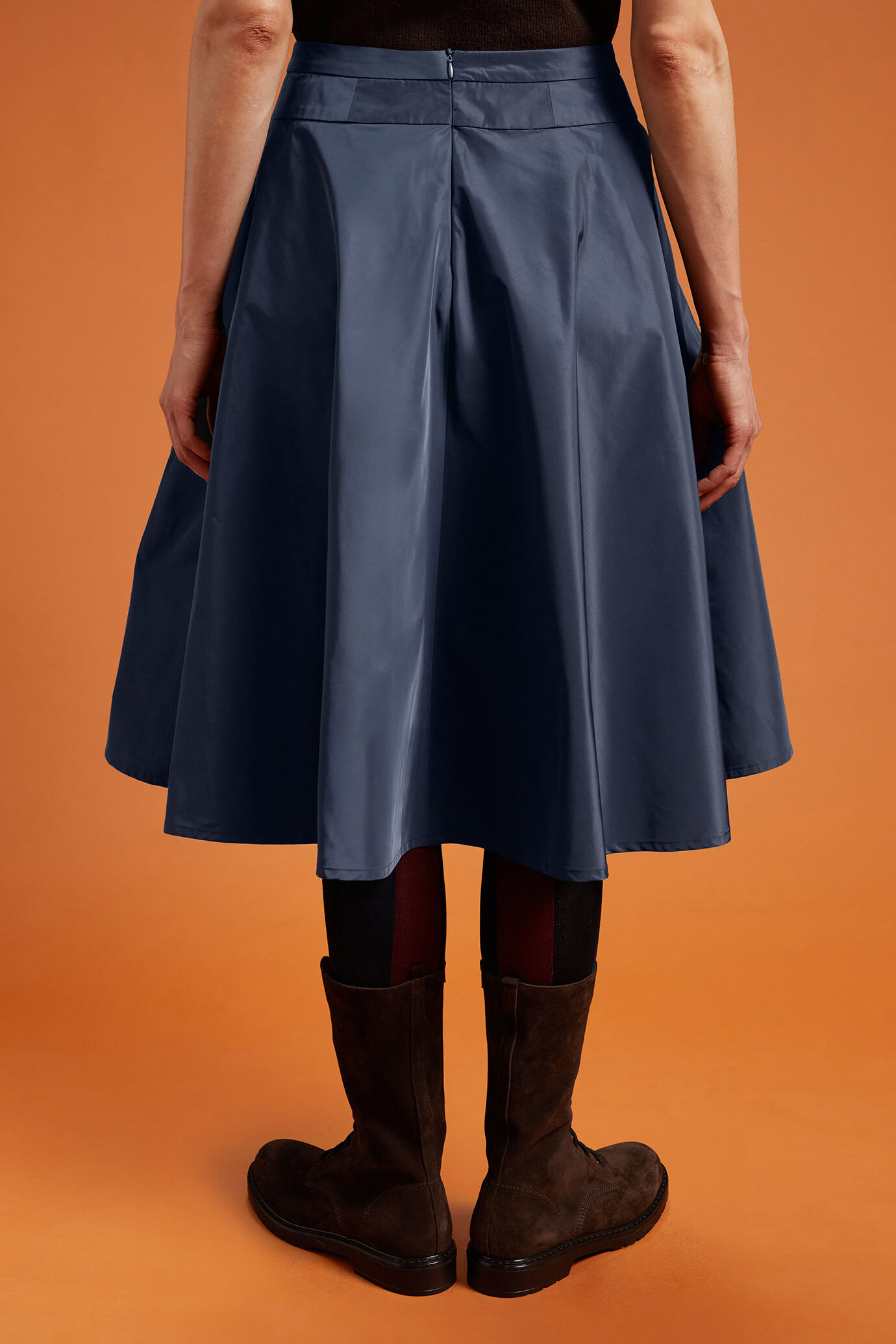 Jupe demi-cercle femme en taffetas à basque, coupe classique image number 2