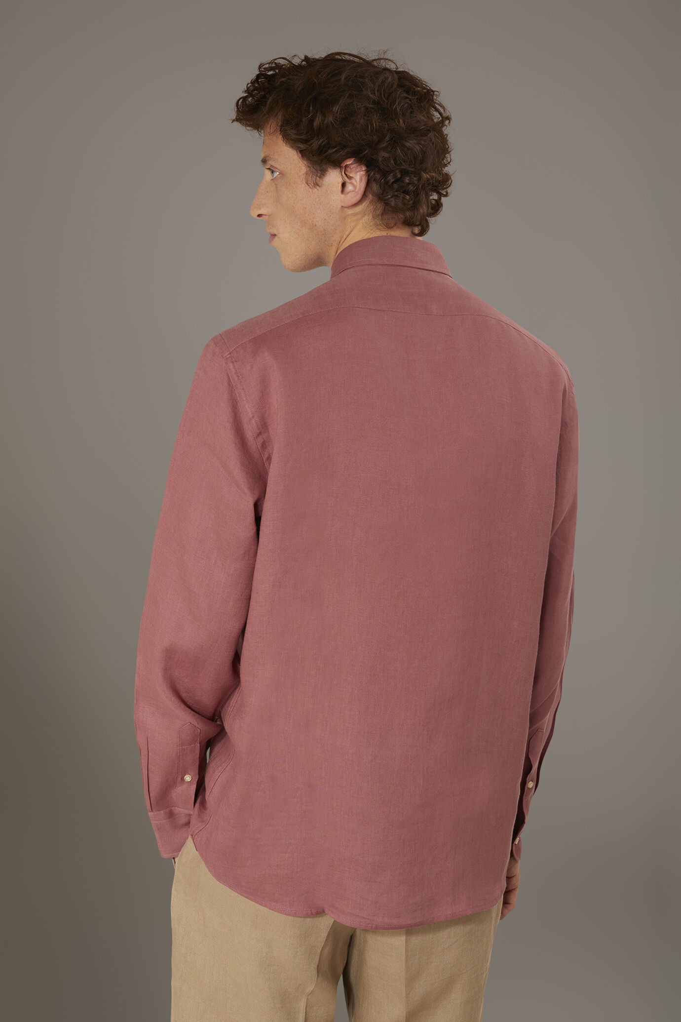 Camicia casual collo francese comfort fit 100% lino image number 2