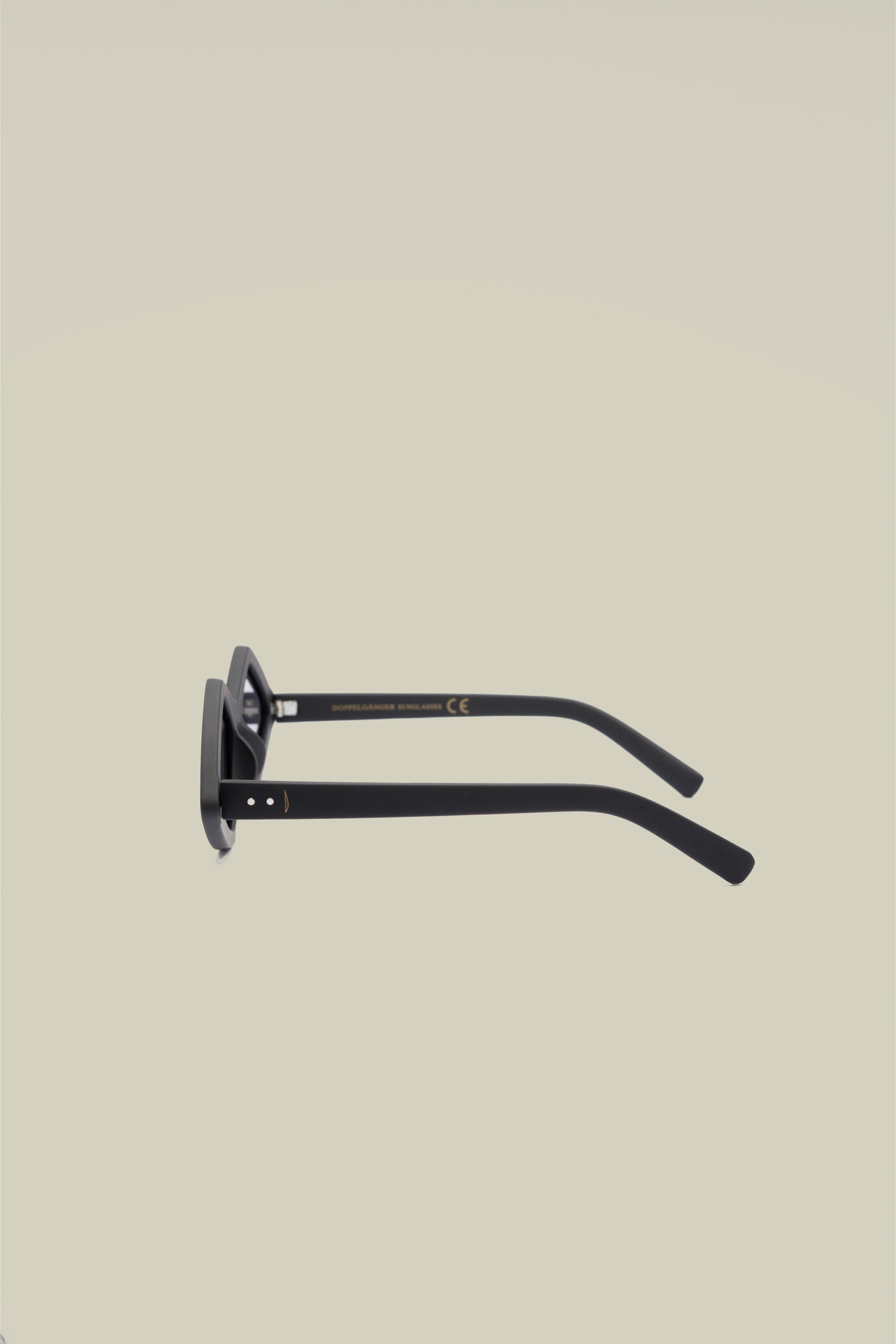Women's Sunglasses image number 2