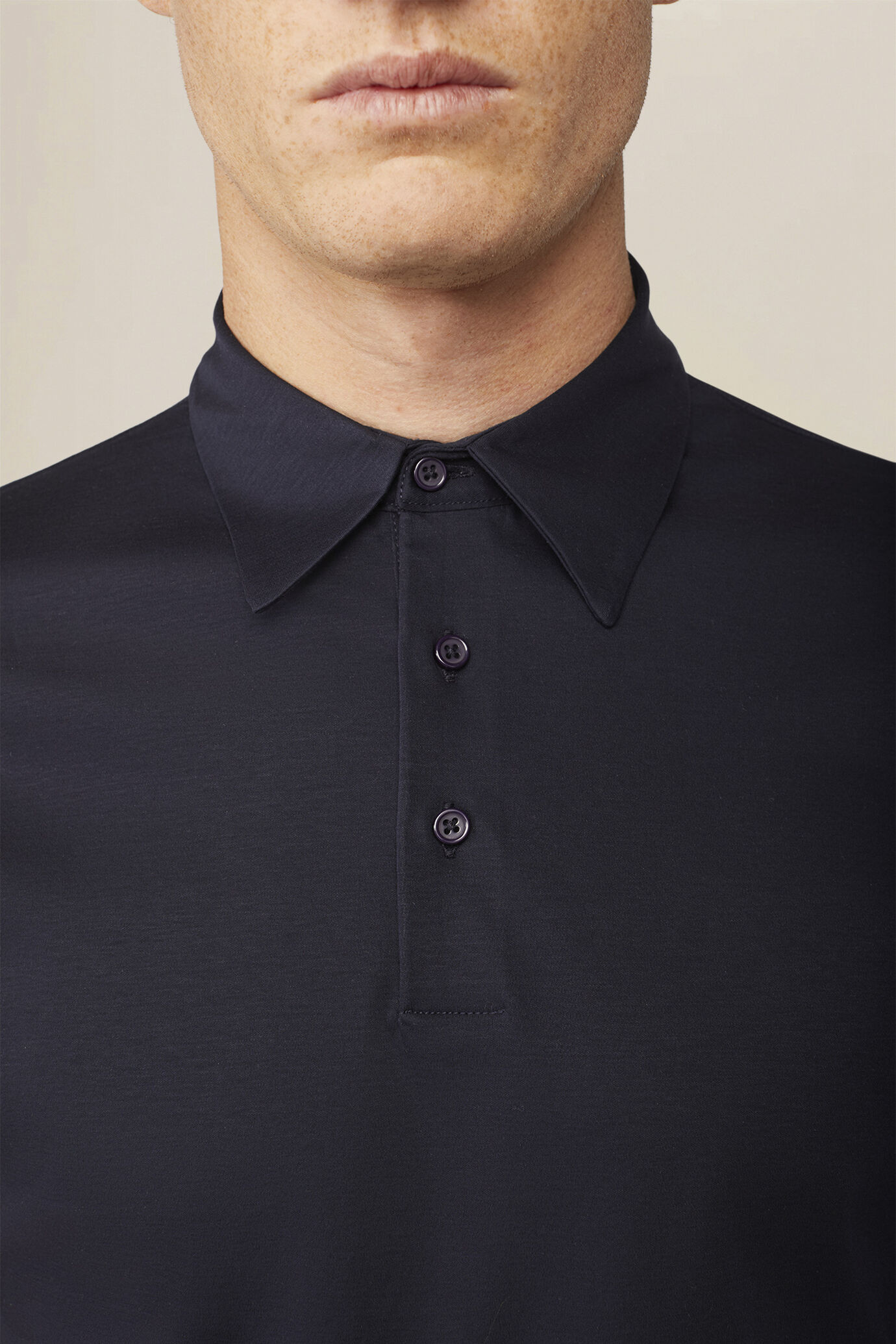 Polo pour homme en 100 % coton, coupe classique image number 2