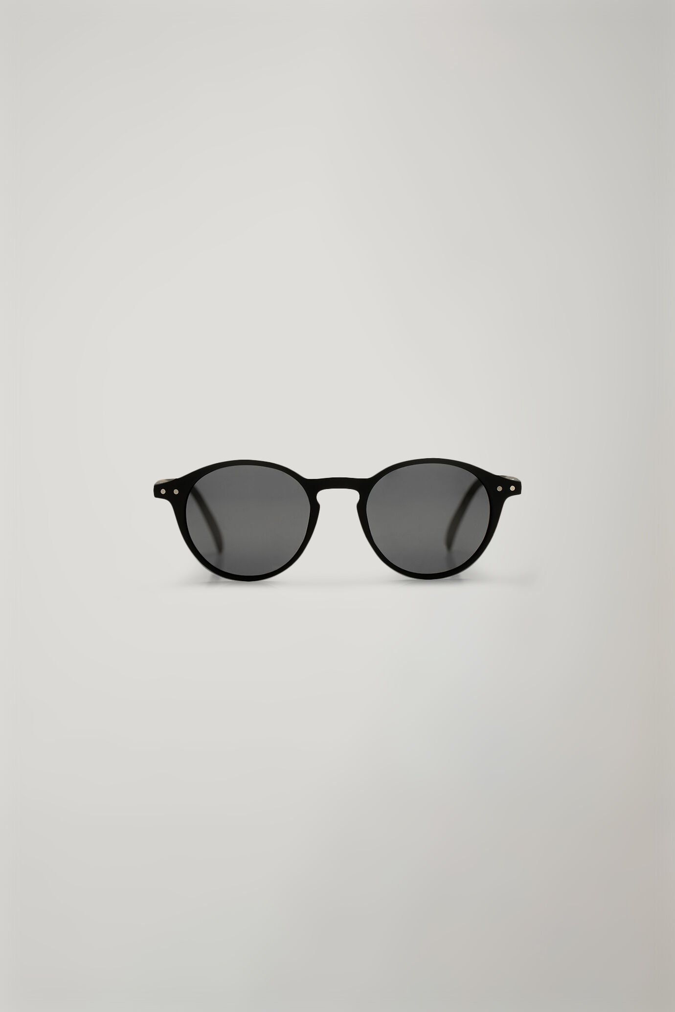 Men's sunglasses round lenses image number 1