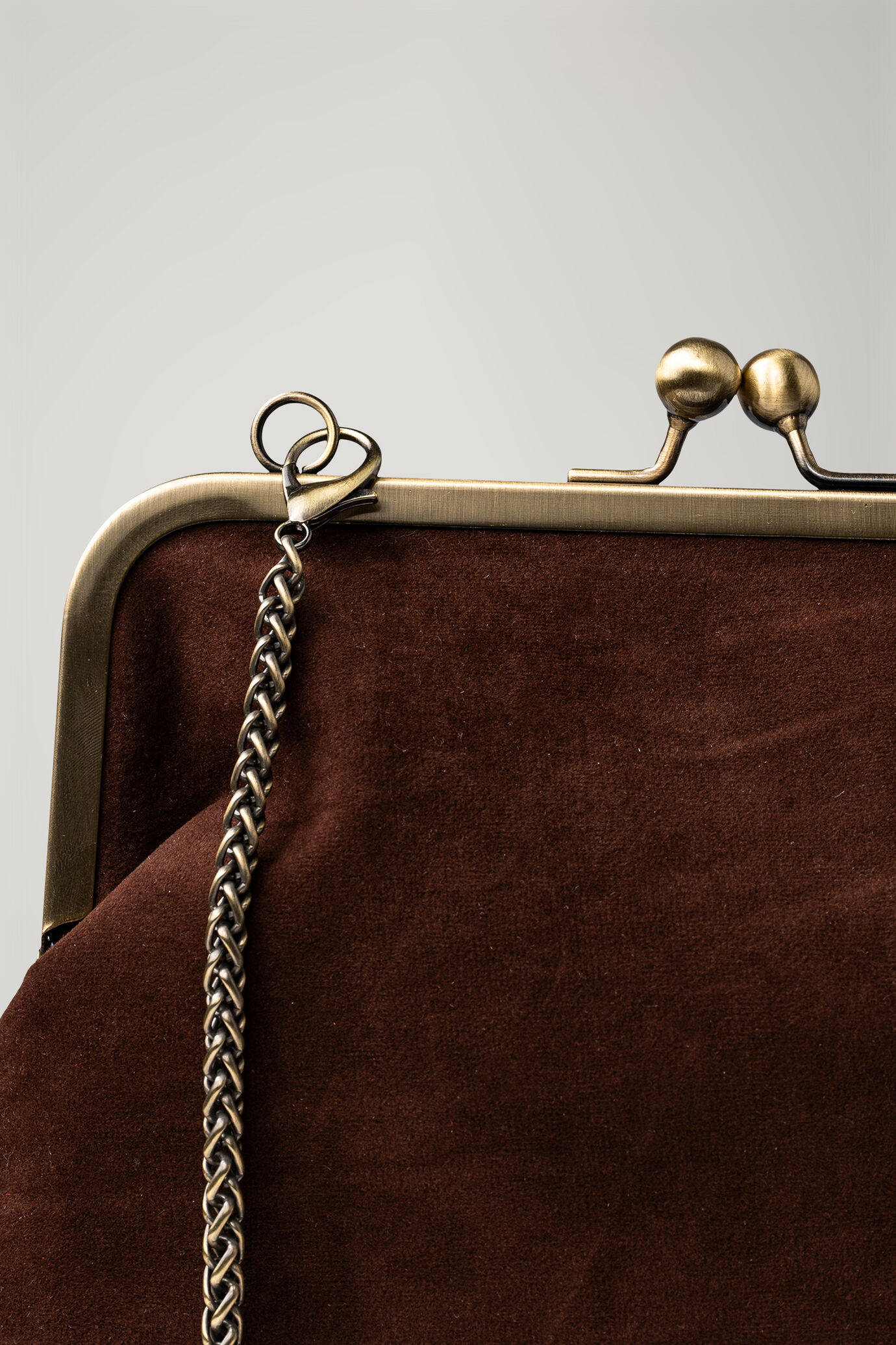 Borsa donna clutch in velluto image number 2