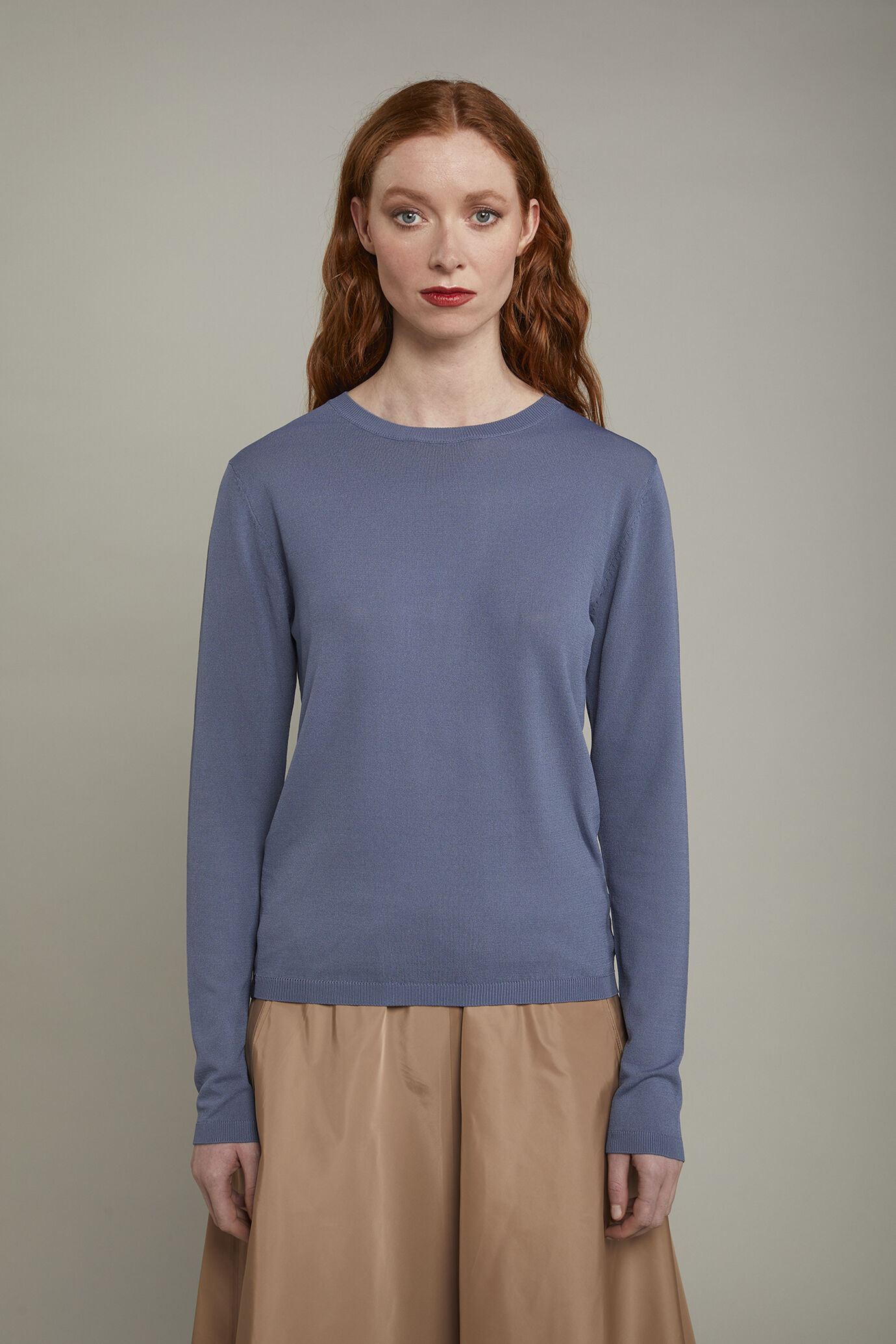 Women’s round neck sweater regular fit image number 2