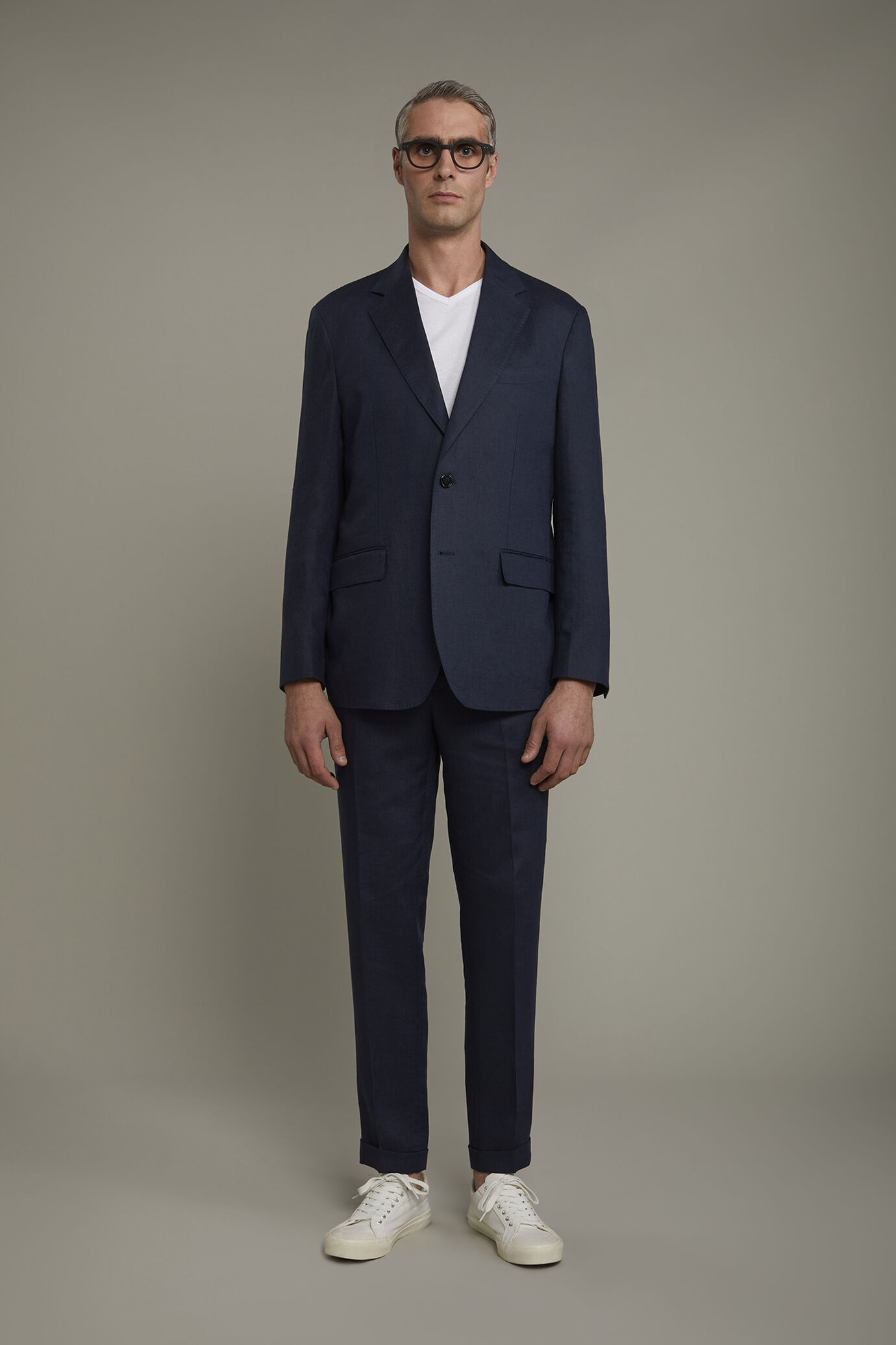 Costume homme à simple boutonnage 100 % lin coupe régulière image number 2