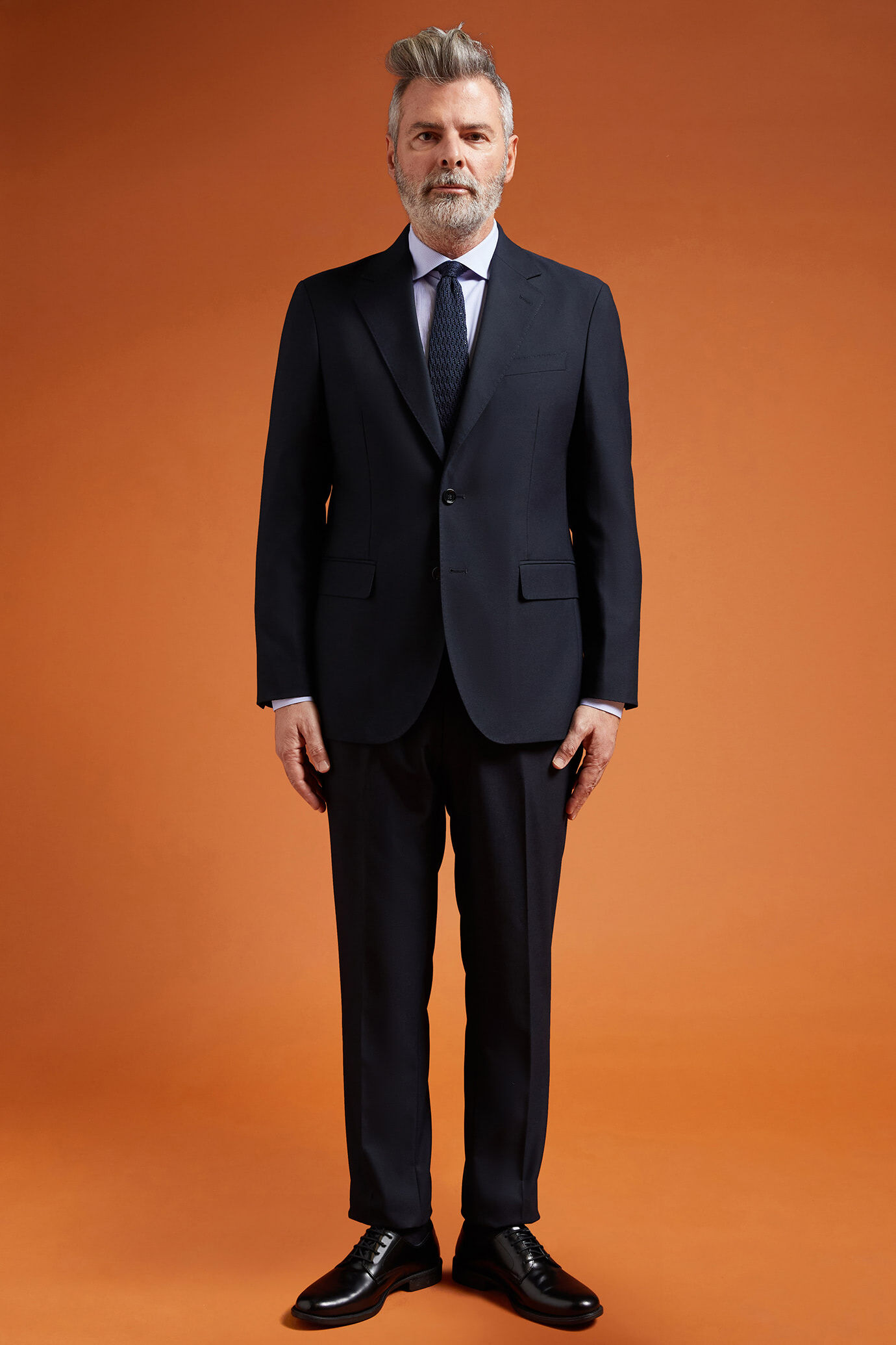 Men's regular fit single-breasted suit in dobby fabric image number 0