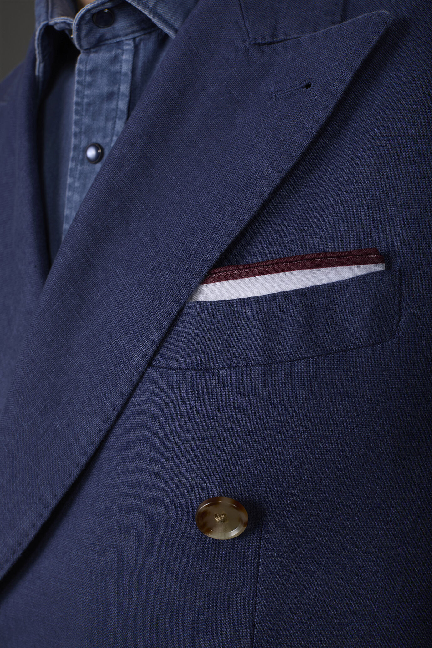 Single-colour pocket square for men with coloured border 100% linen