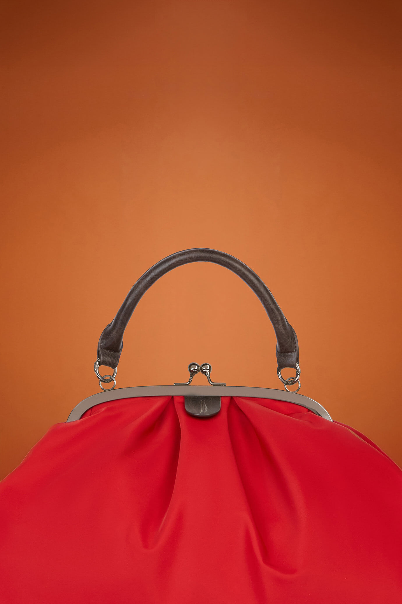 Borsa donna in tessuto tecnico con dettagli in ecopelle image number 3