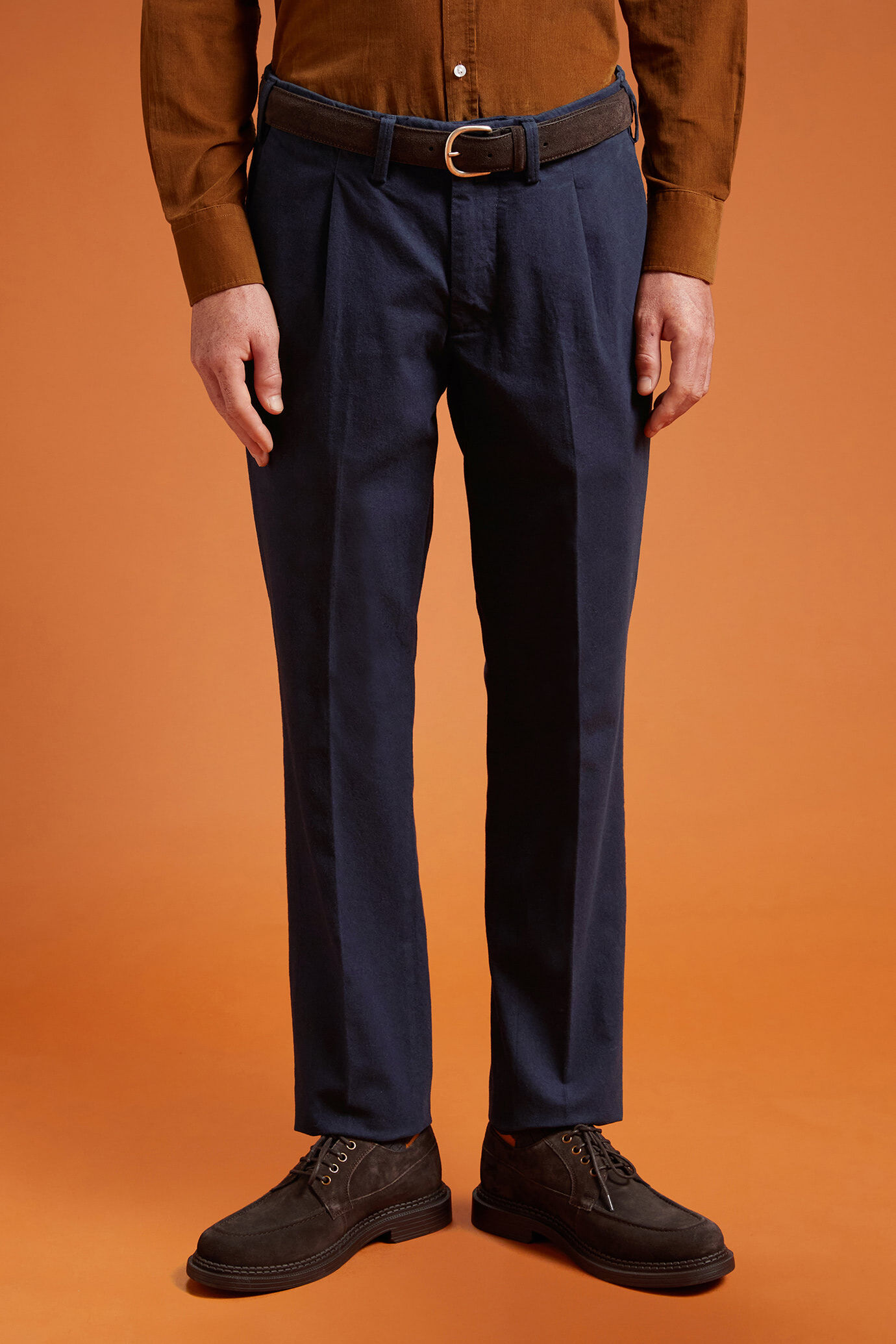Pantalon classique pour homme, en grisaille, coupe classique image number 1