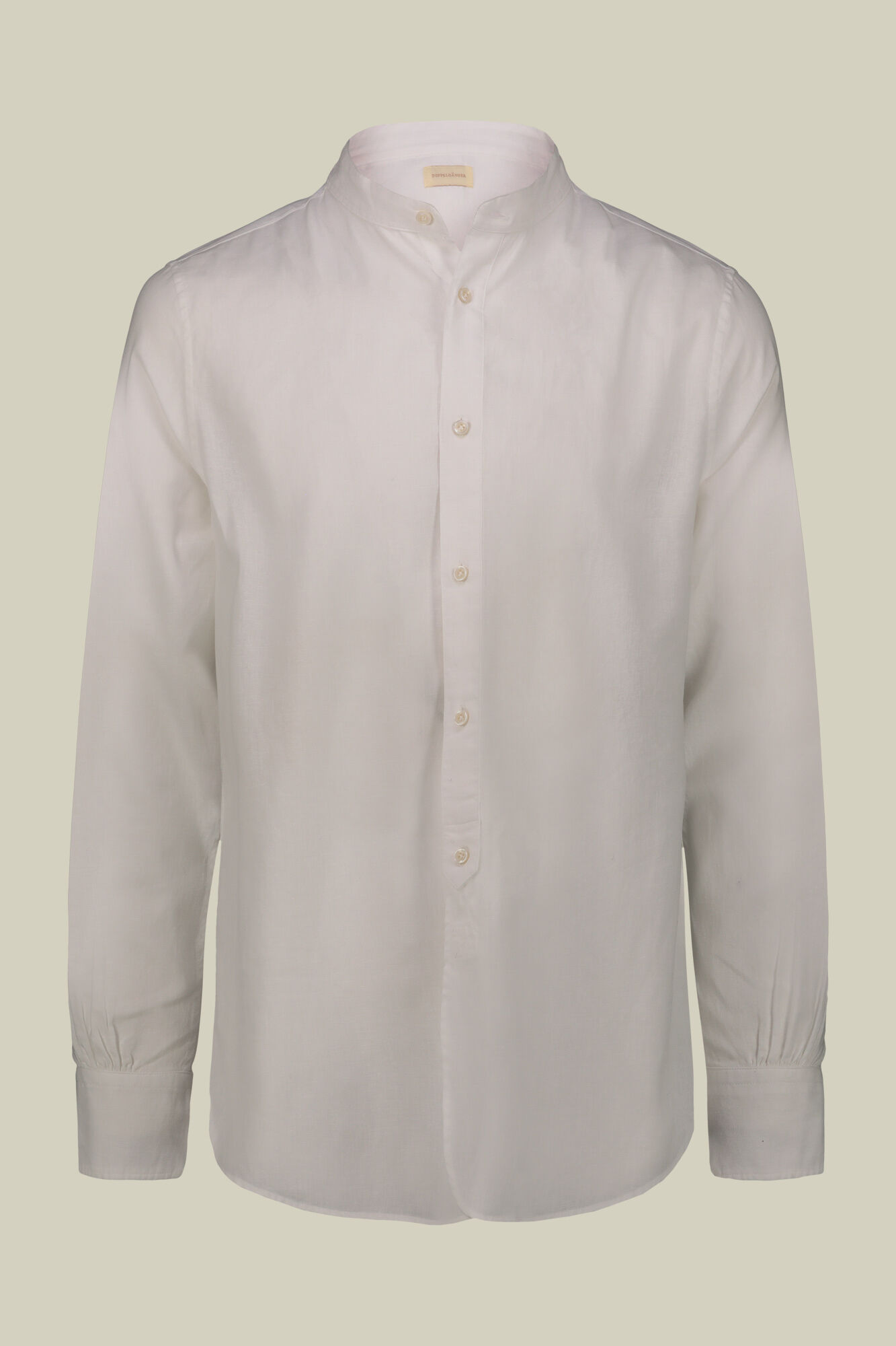 Casual men's shirt with mandarin collar and half button