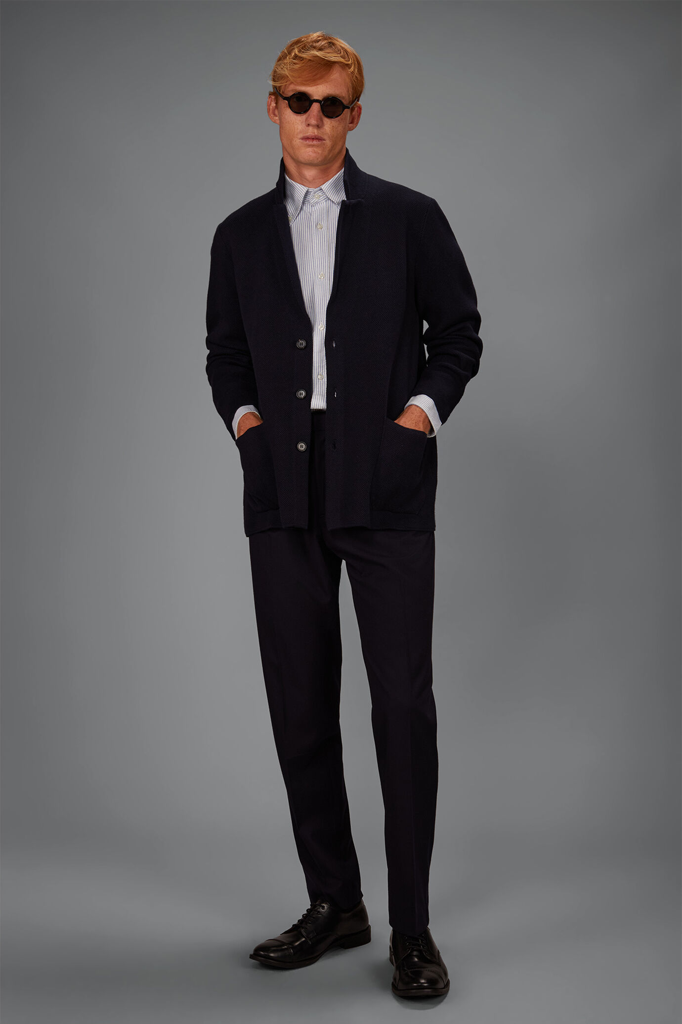 Herren-Strickjacke mit Wabenmuster aus 100% Baumwolle regul&auml;re Passform