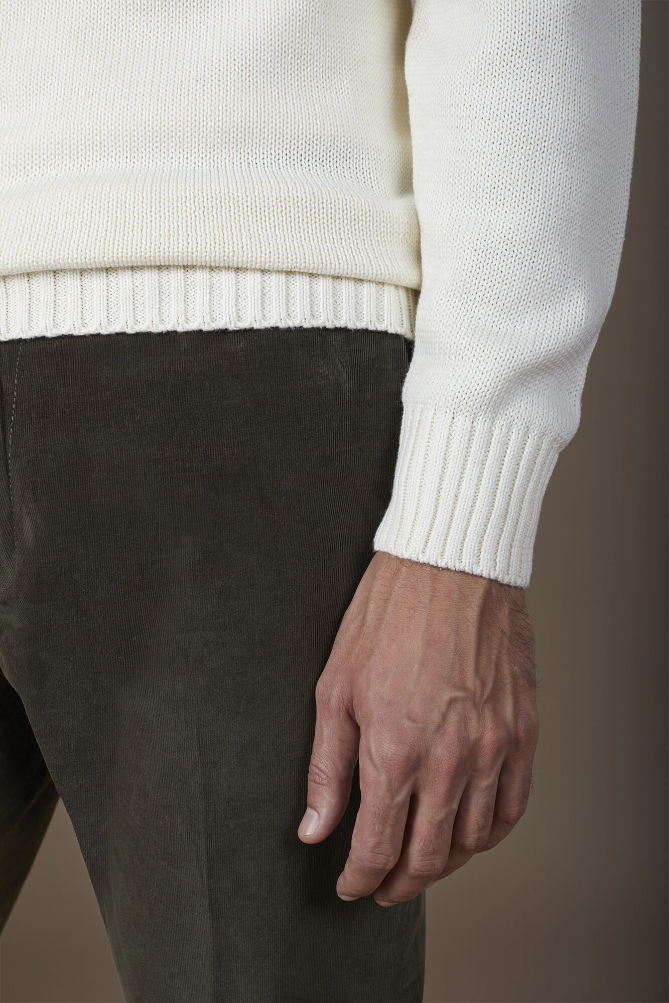 Men's high neck zip sweater in English rib regular fit