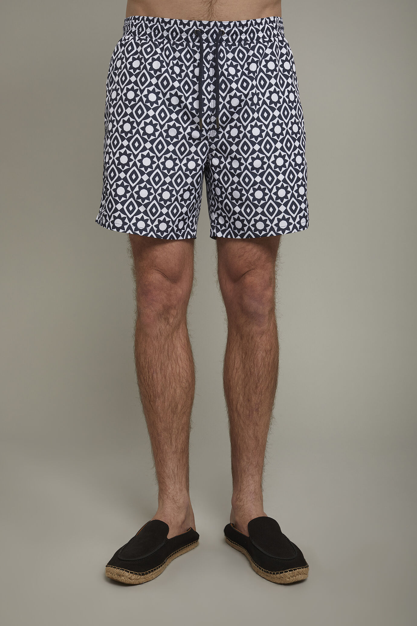 Men's swimwear macro patterned image number 3