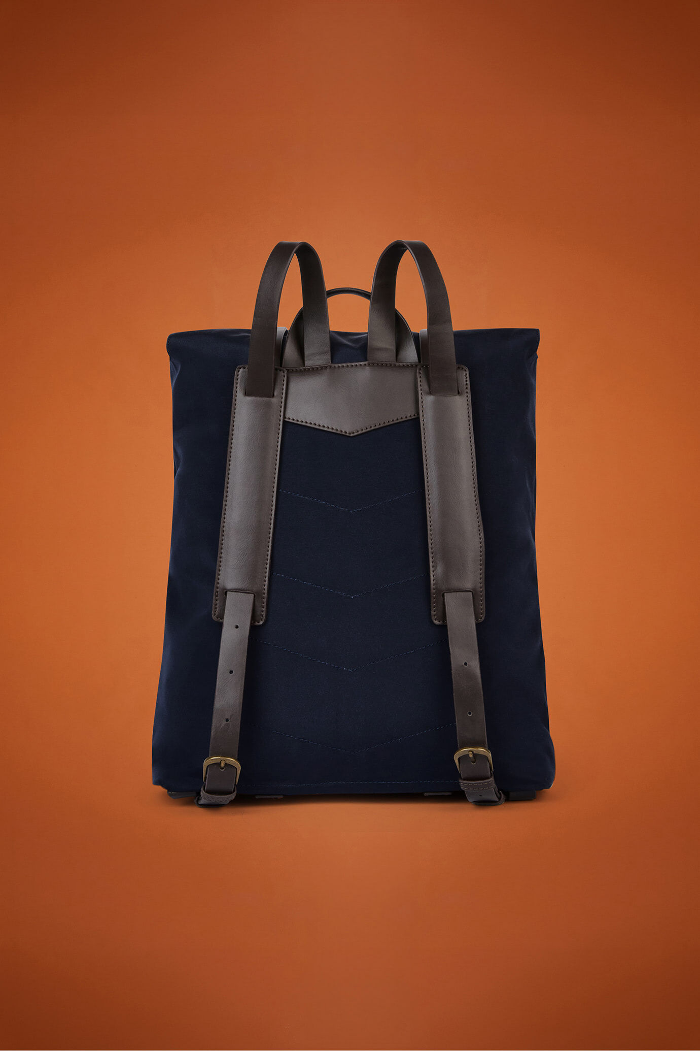 Sac &agrave; dos pour homme en simili cuir image number 1