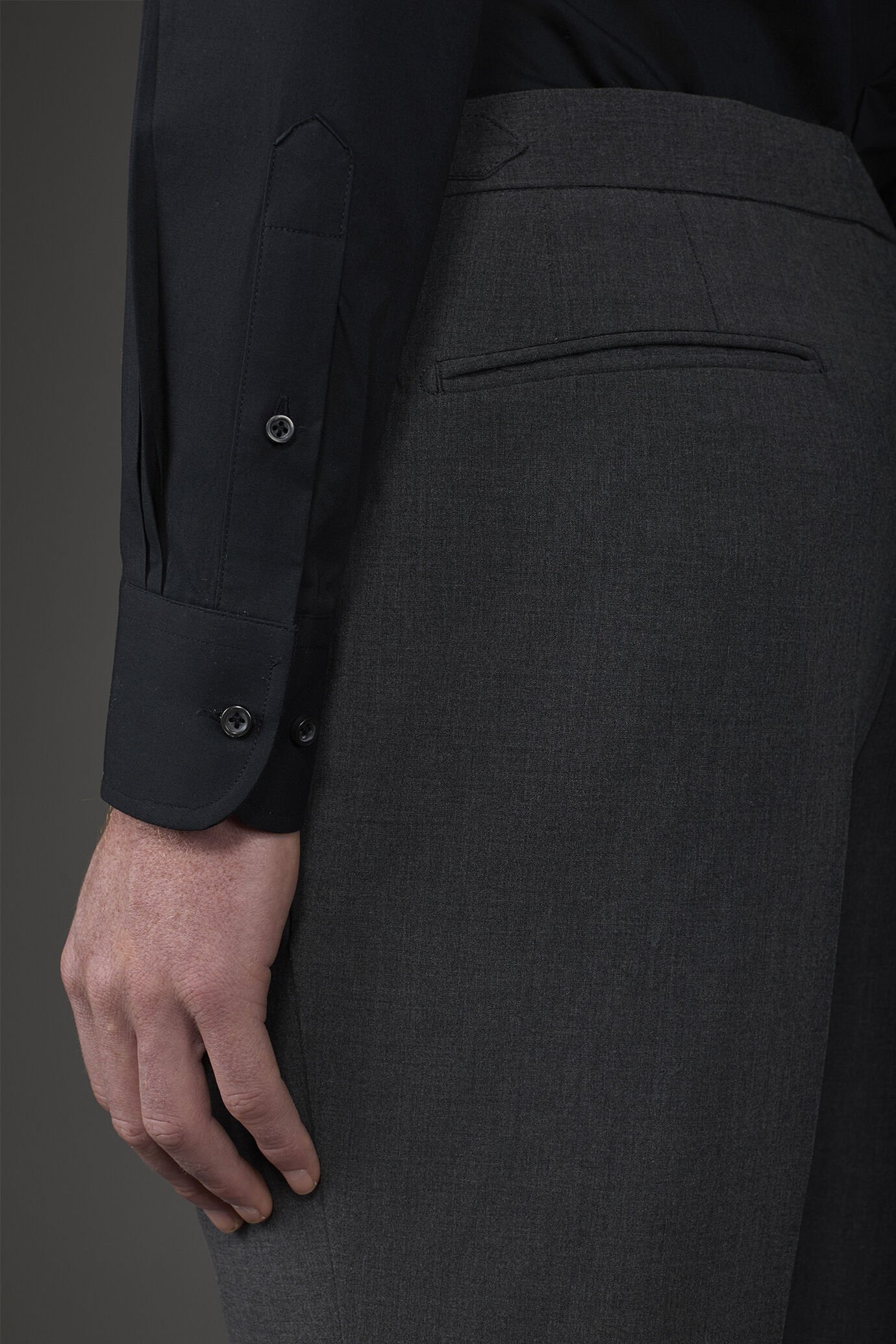 Camicia classica collo francese uomo tinta unita fiammato image number 3