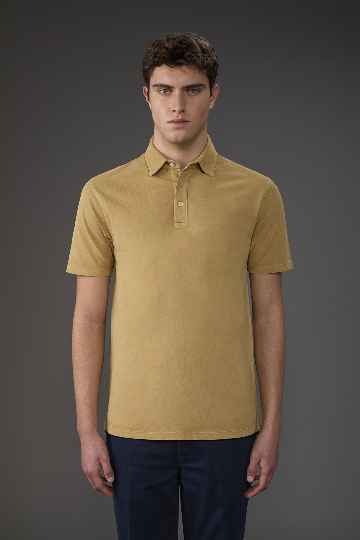 Polo homme, manches courtes, en 100% coton piqué image number 0